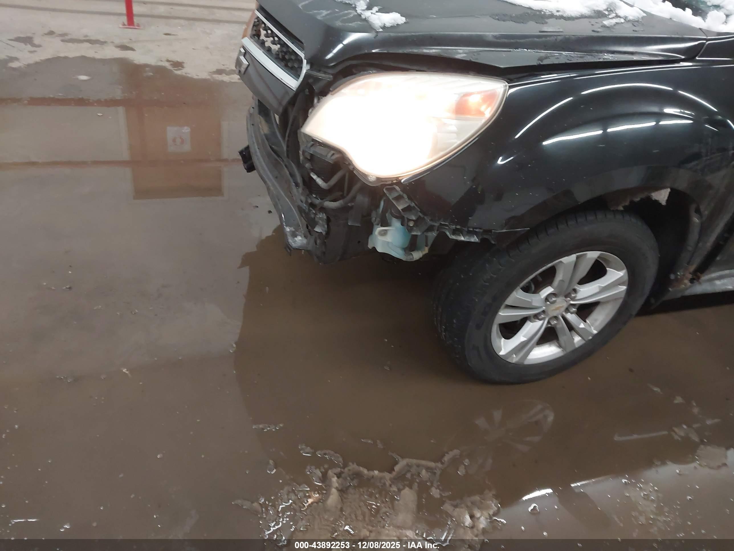 CHEVROLET EQUINOX image 6