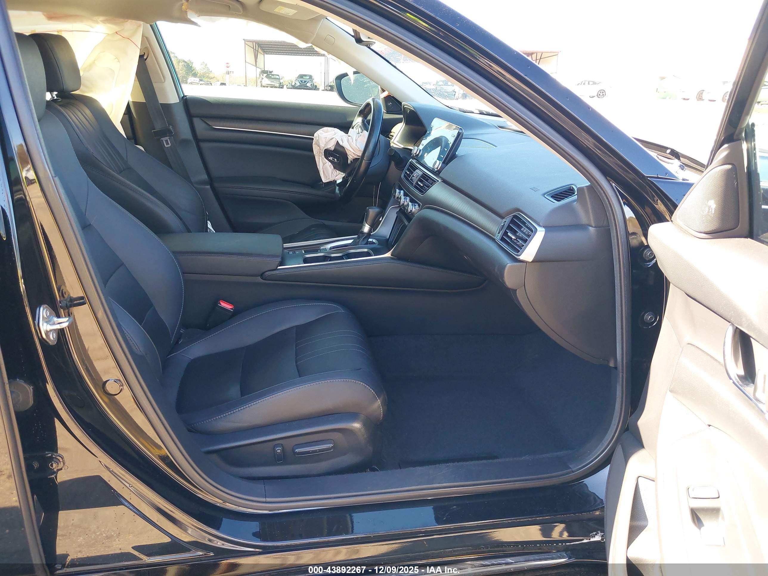 HONDA ACCORD image 5