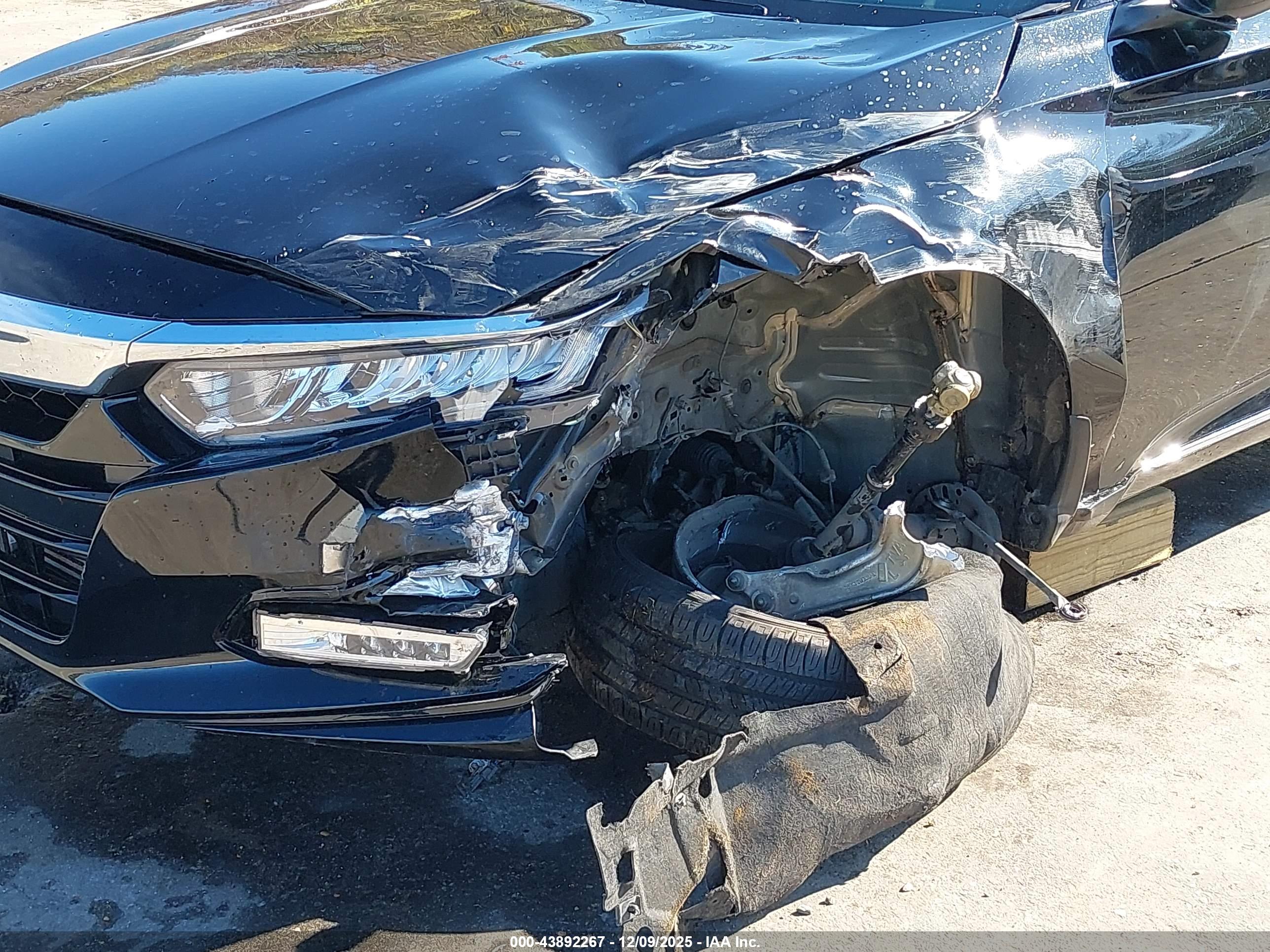 HONDA ACCORD image 6