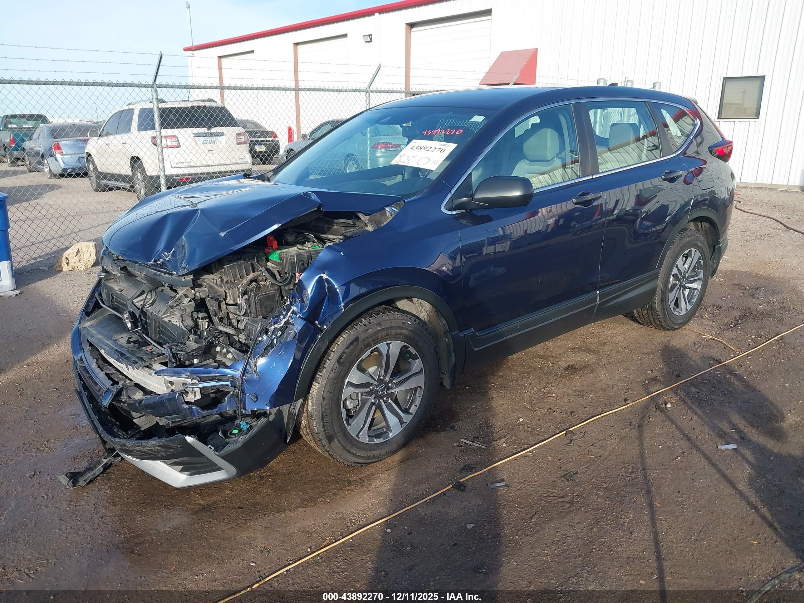 HONDA CR-V image 2