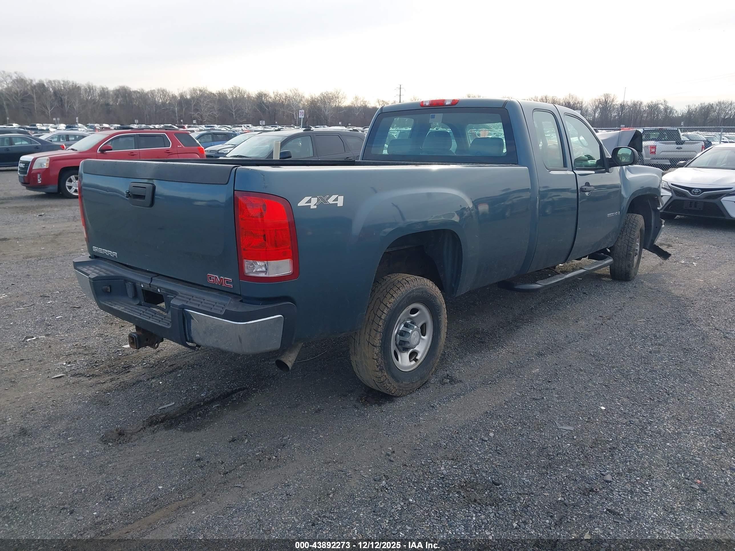 GMC SIERRA image 4