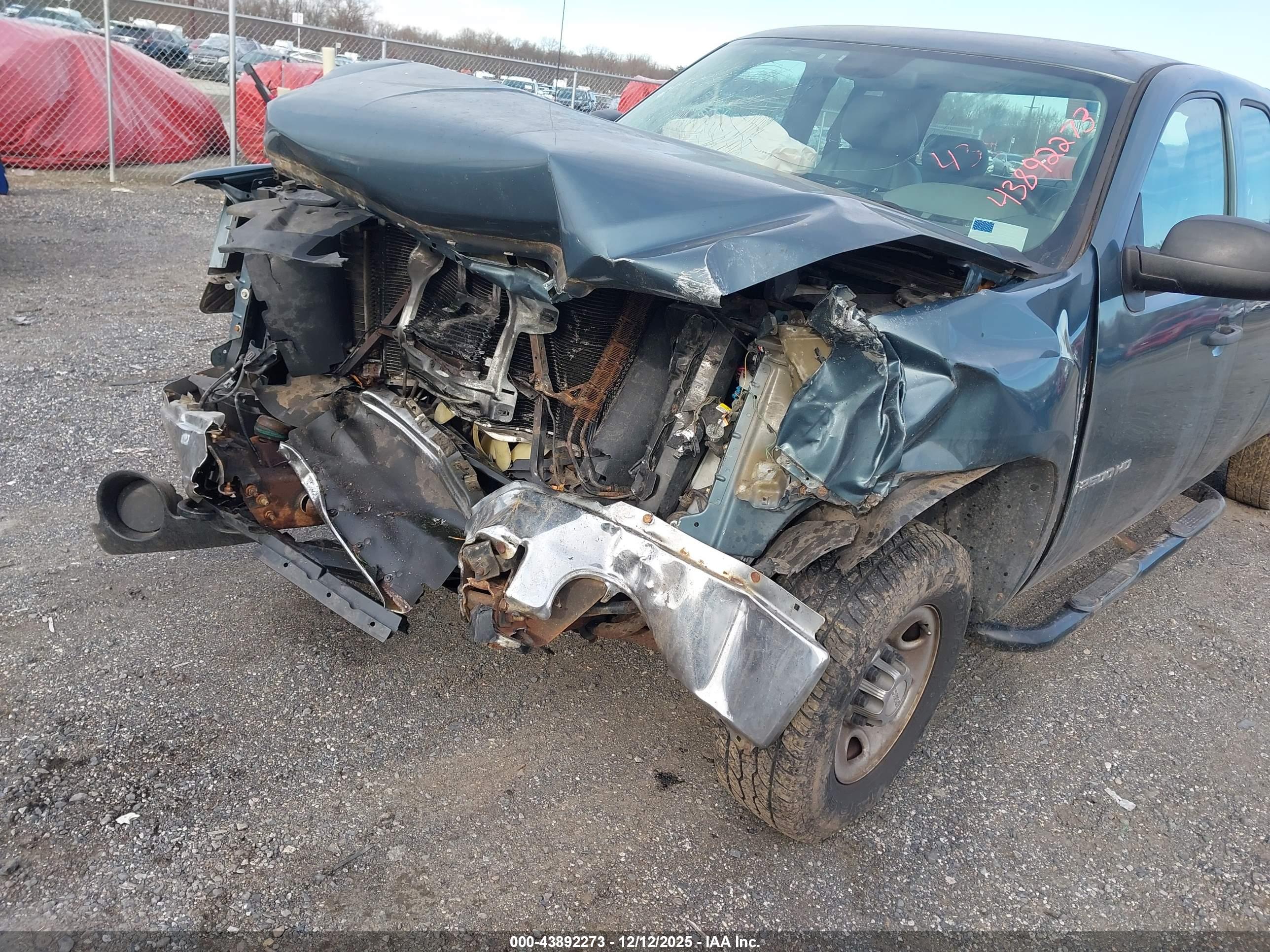 GMC SIERRA image 6
