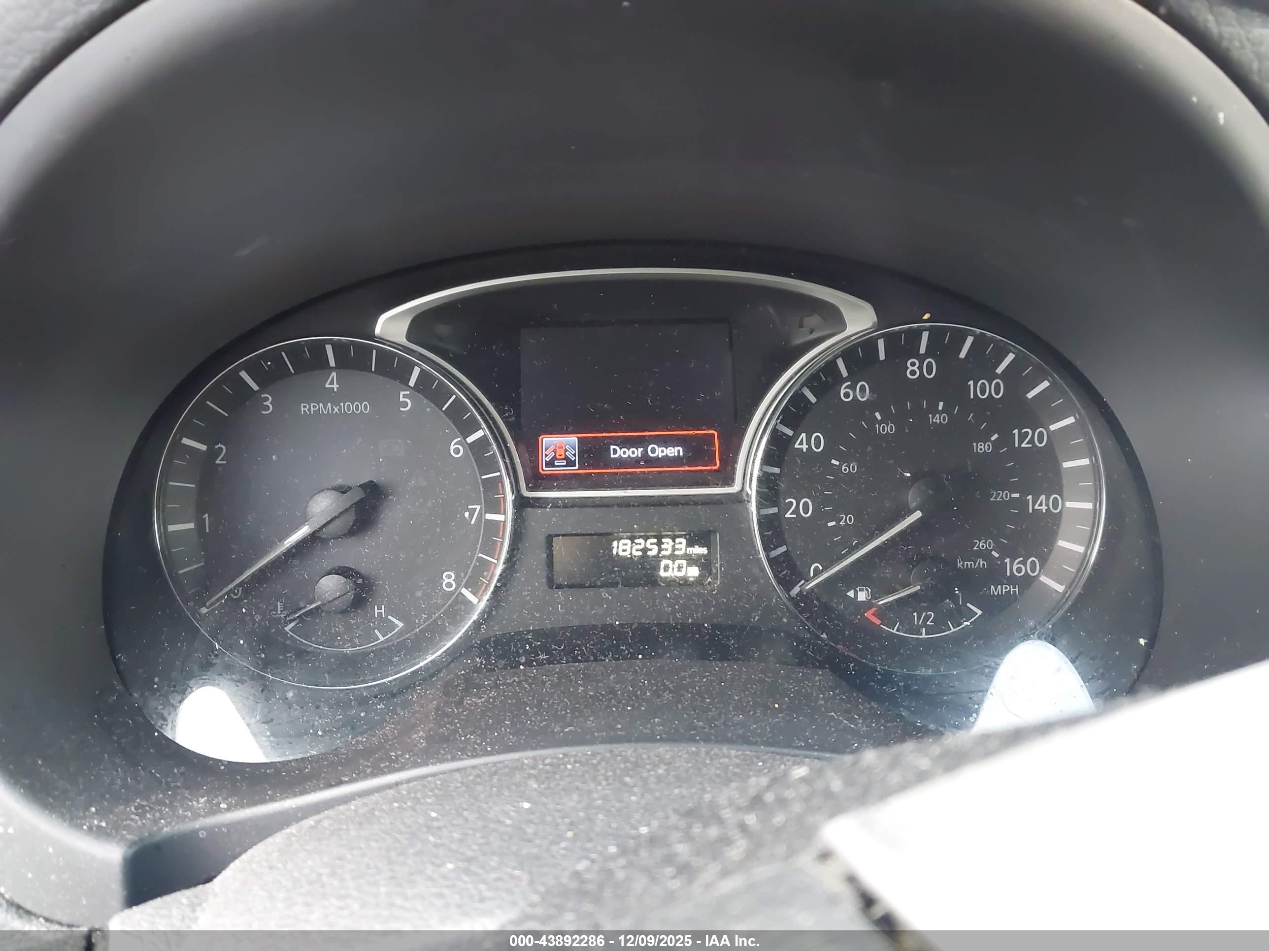 NISSAN ALTIMA image 7