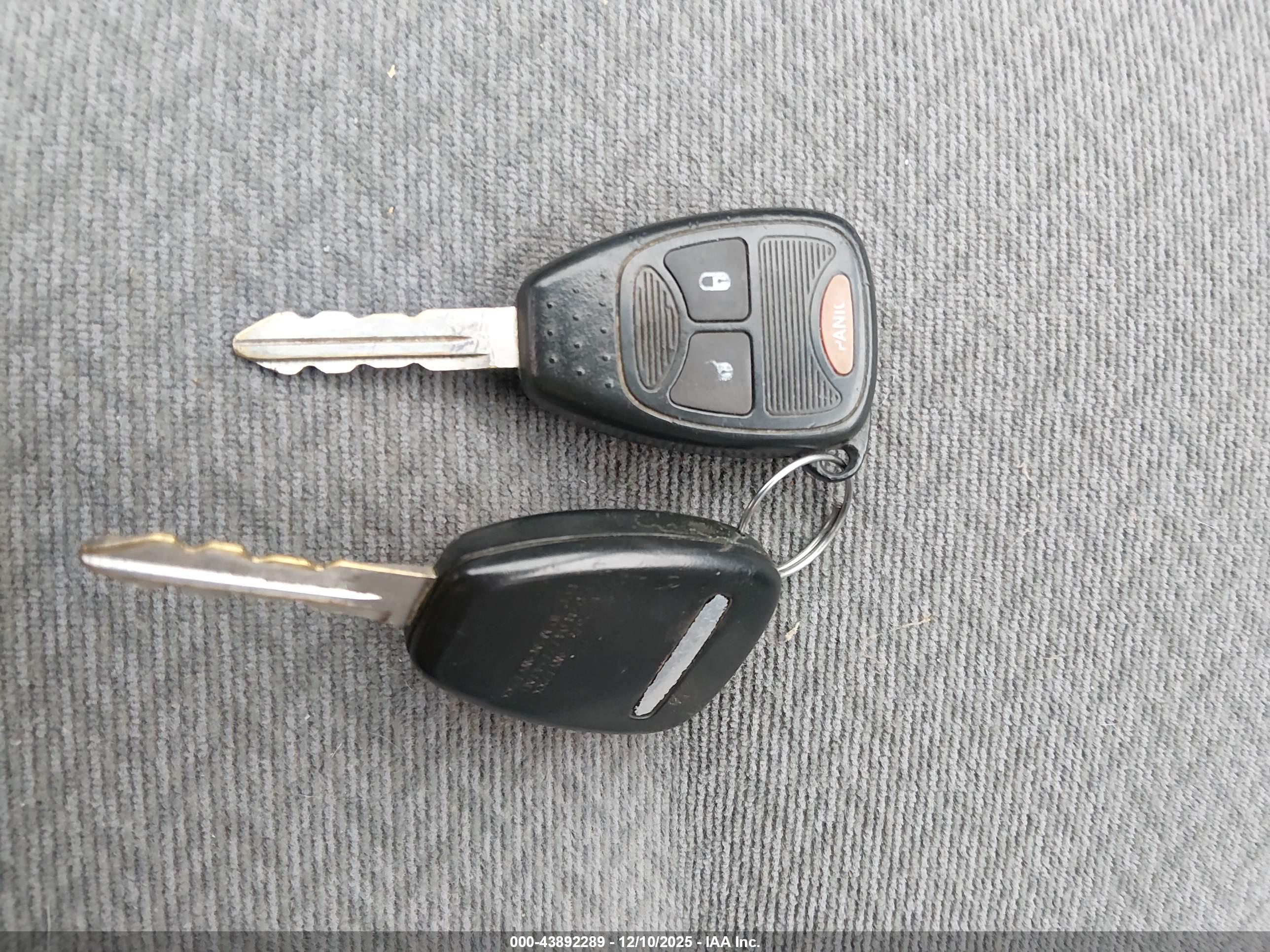 CHRYSLER TOWN image 11