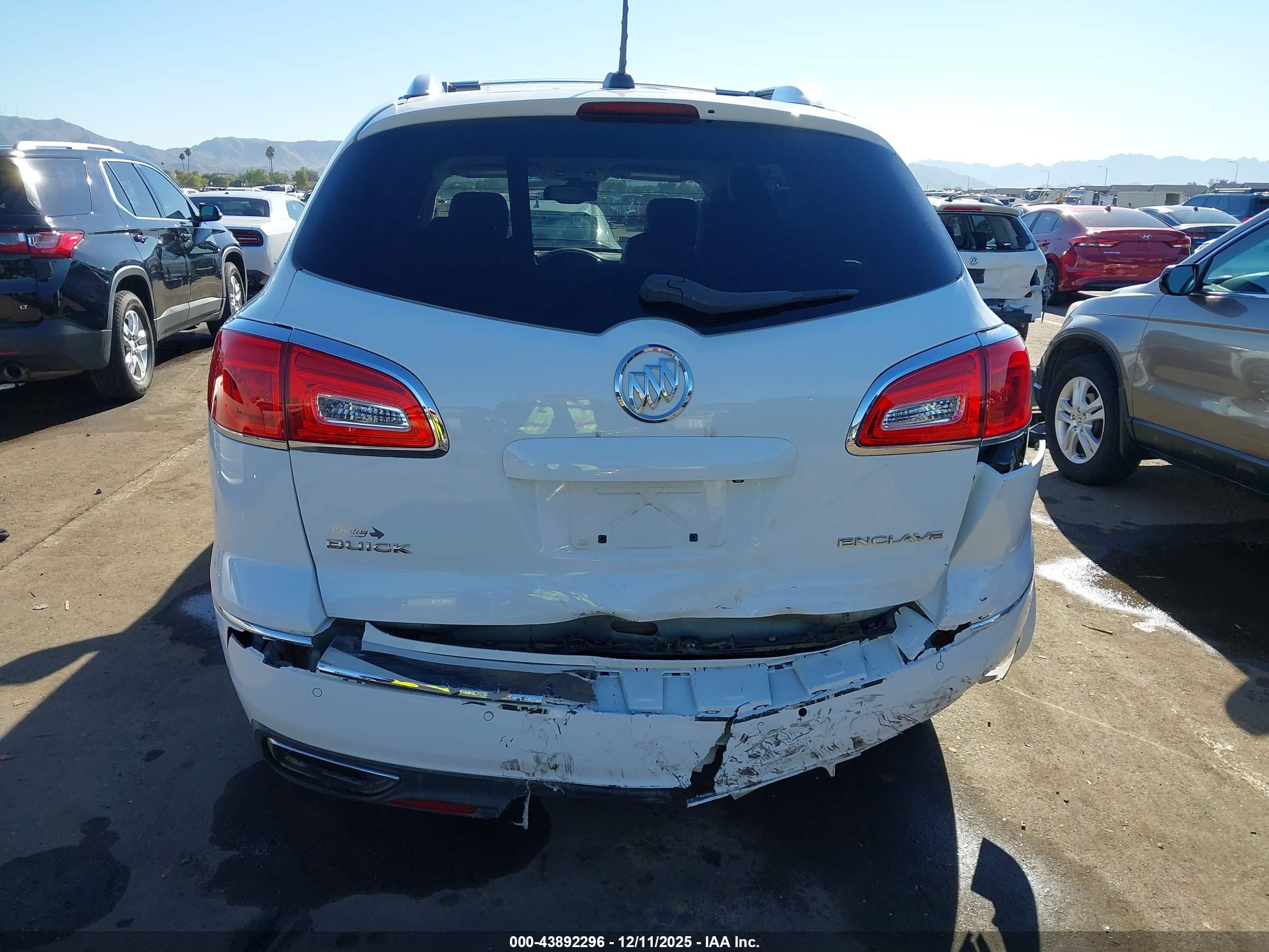 BUICK ENCLAVE image 6