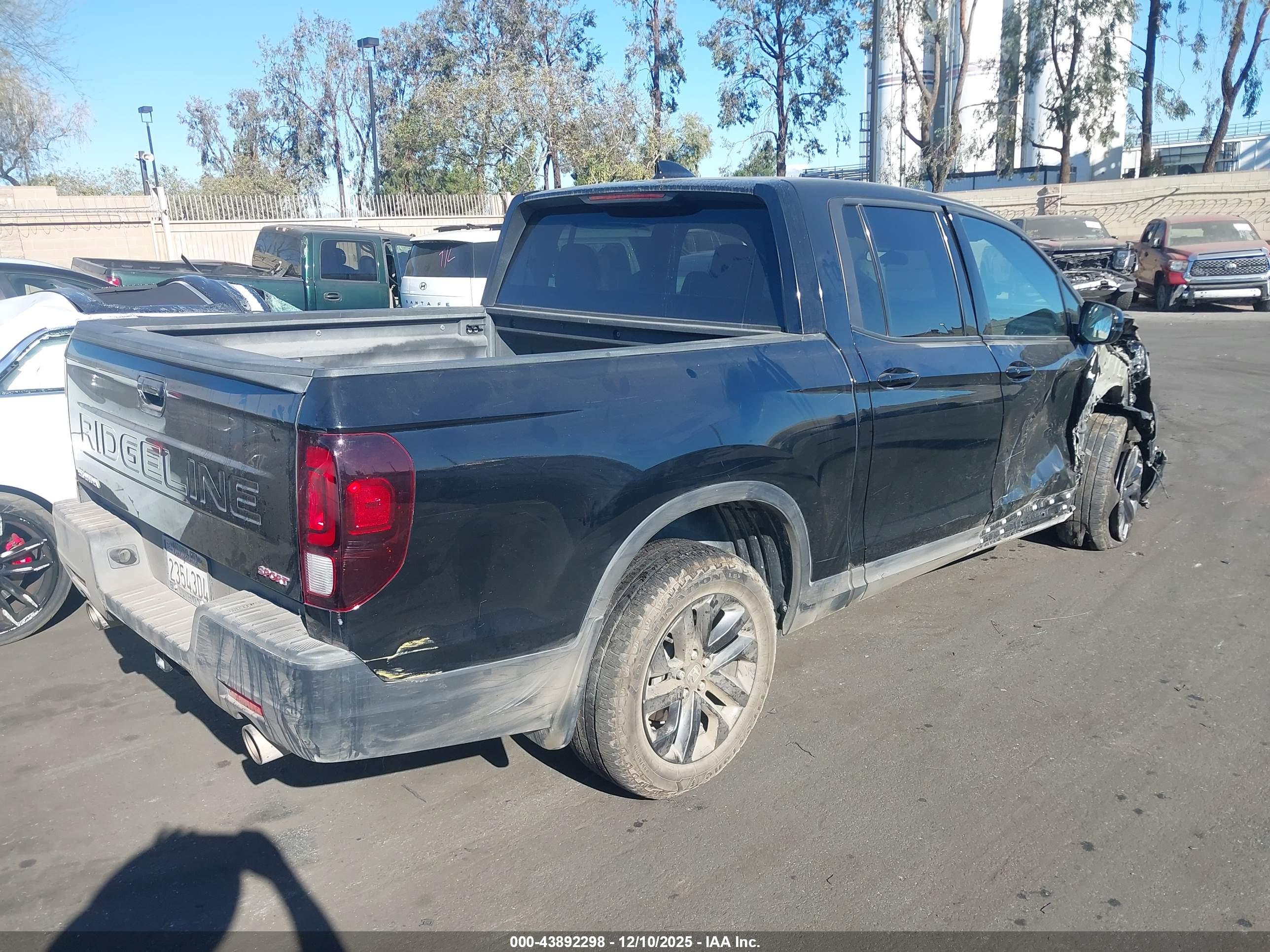 HONDA RIDGELINE image 4