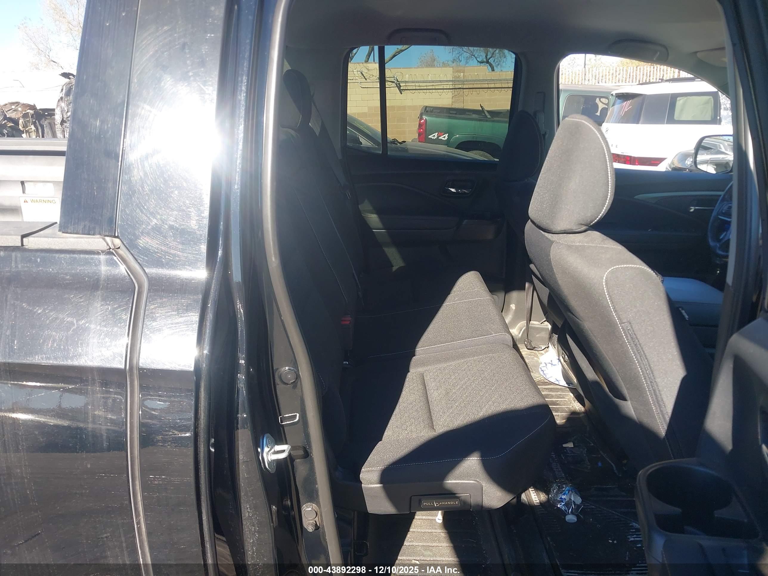 HONDA RIDGELINE image 8