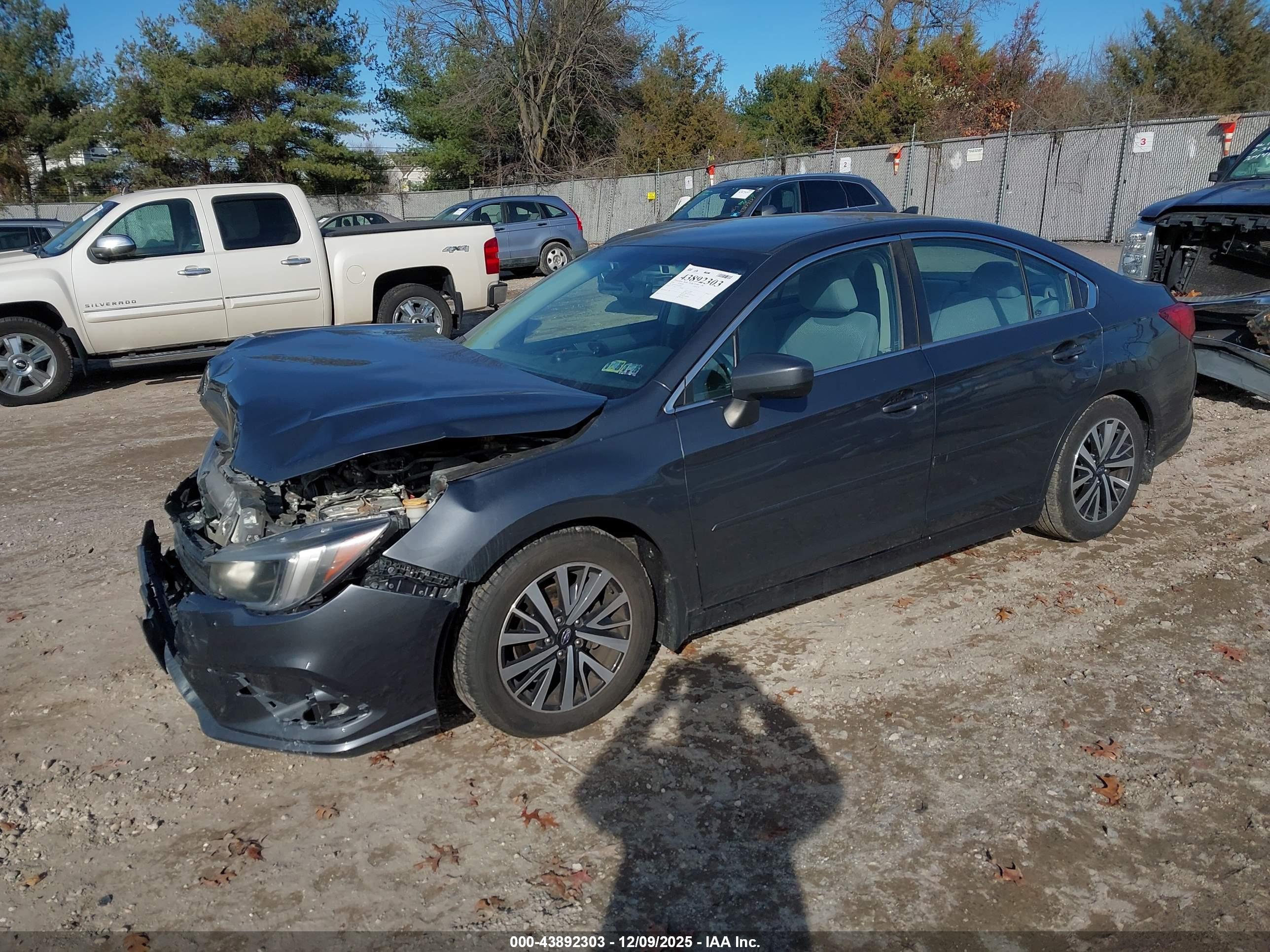 SUBARU LEGACY image 2
