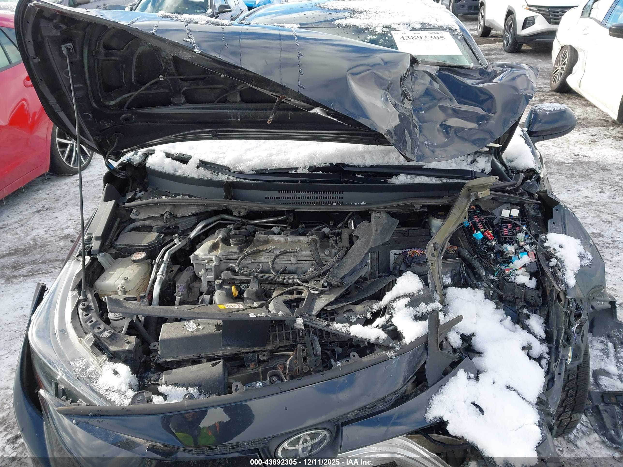 TOYOTA COROLLA image 10
