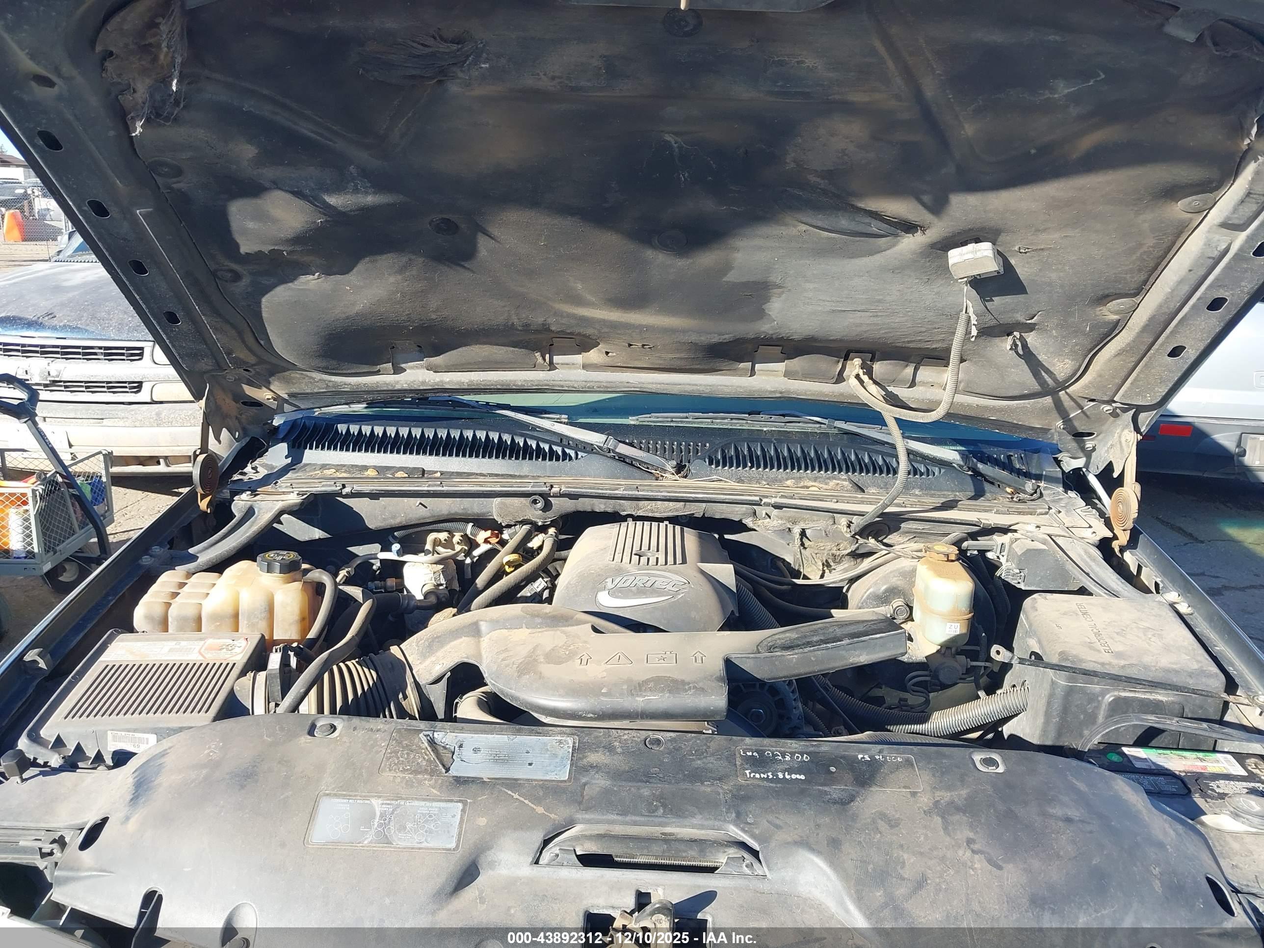 GMC YUKON image 10