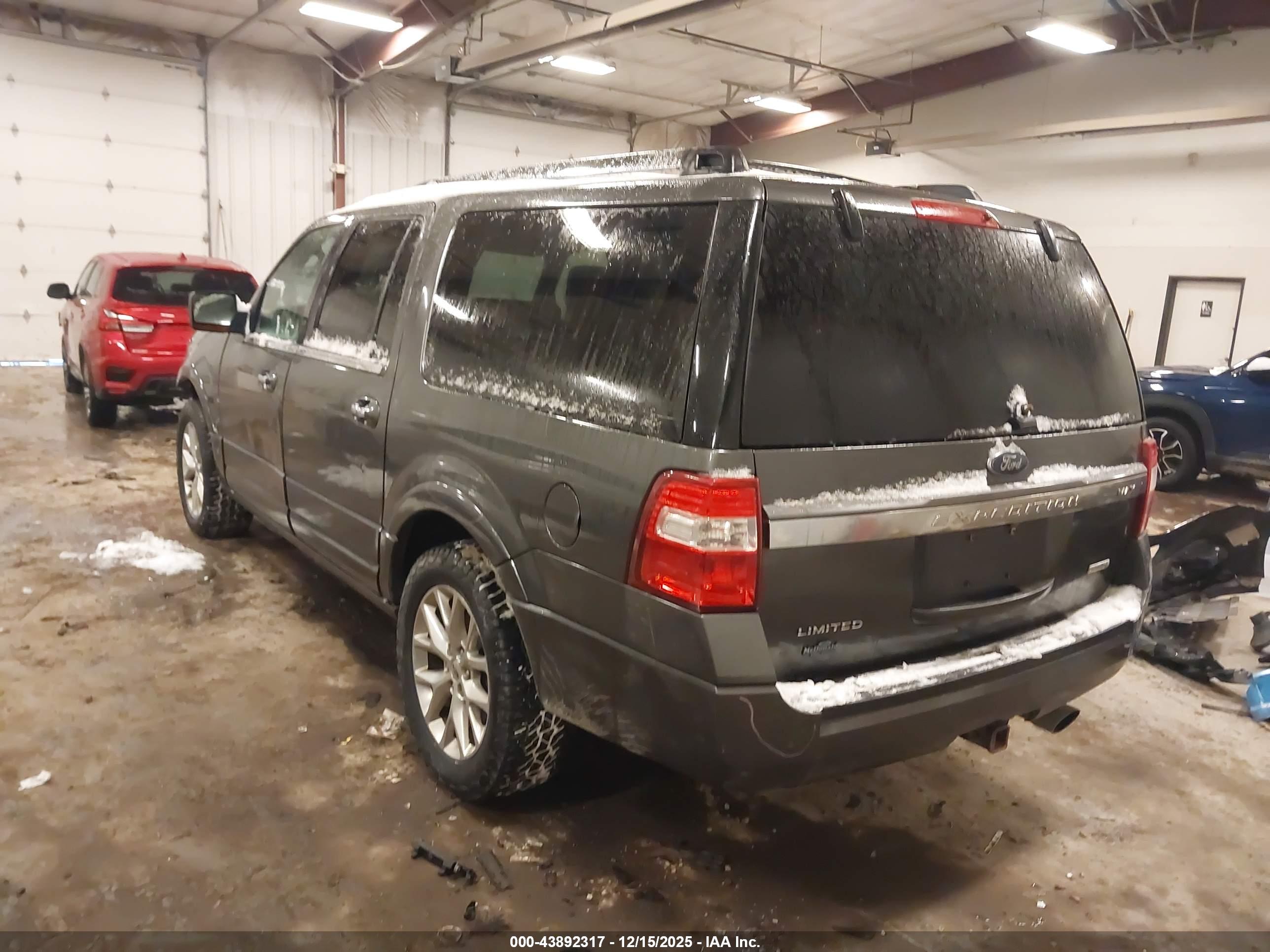FORD EXPEDITION image 3