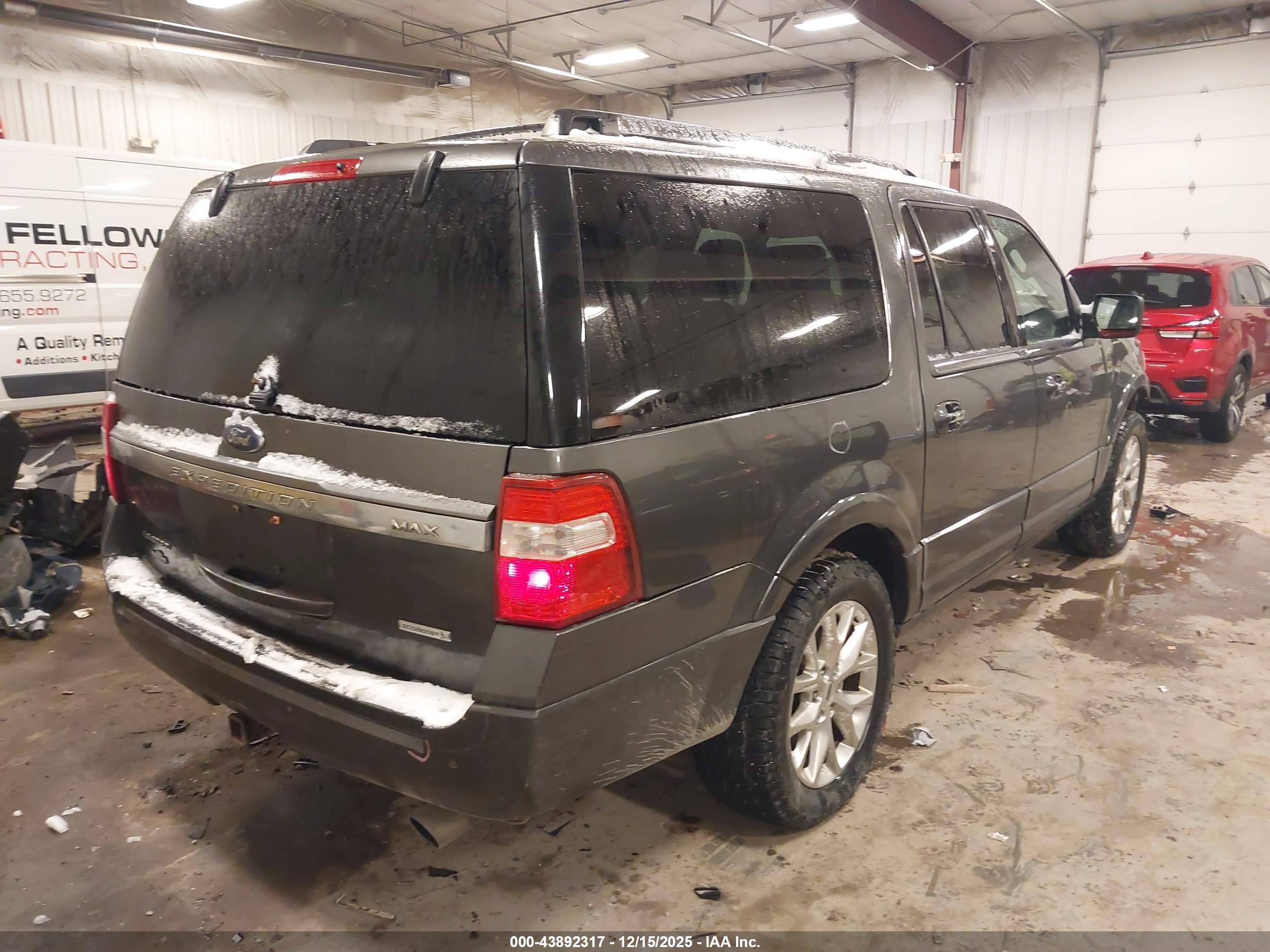 FORD EXPEDITION image 4