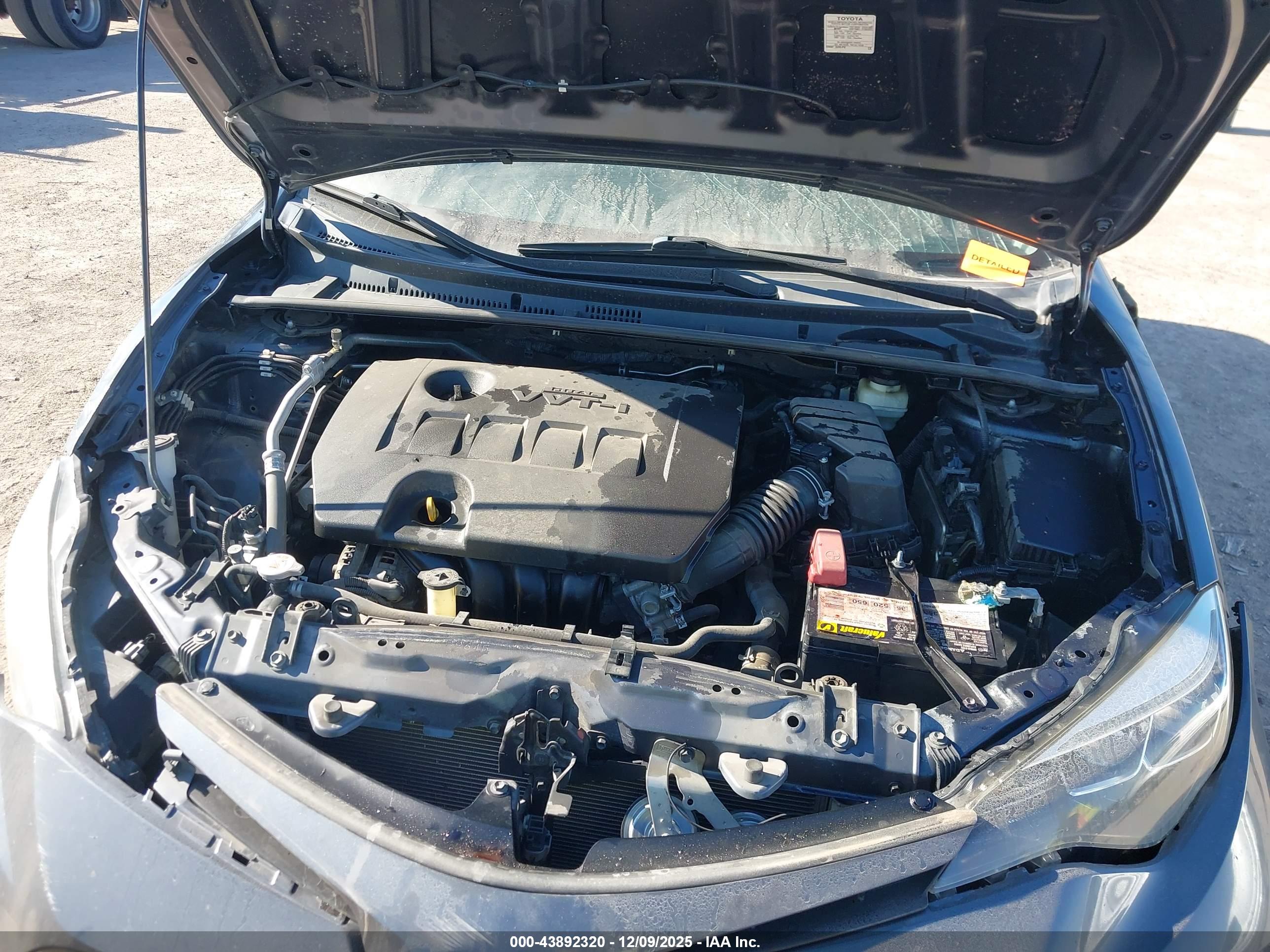 TOYOTA COROLLA image 10