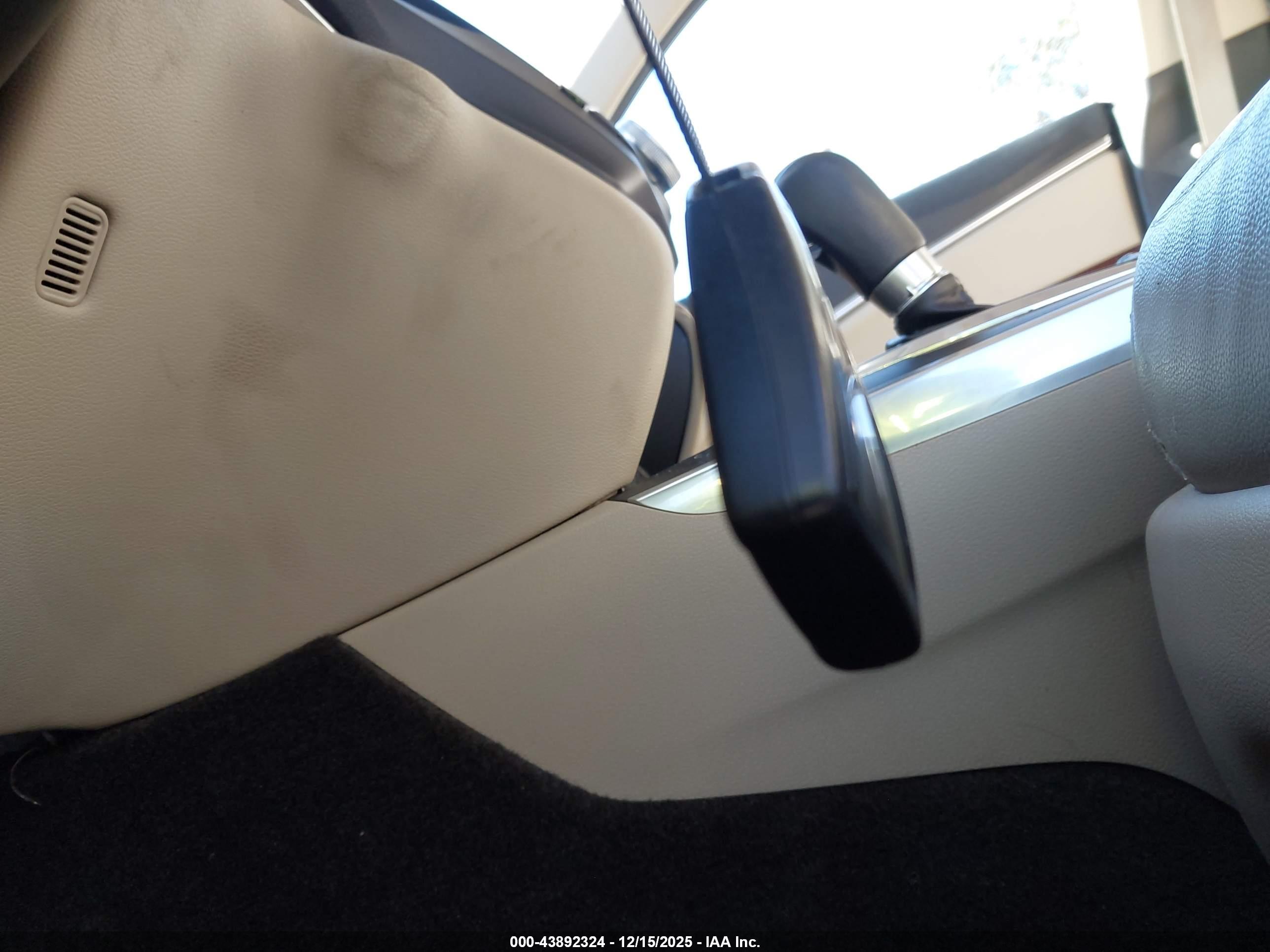 ACURA MDX image 11