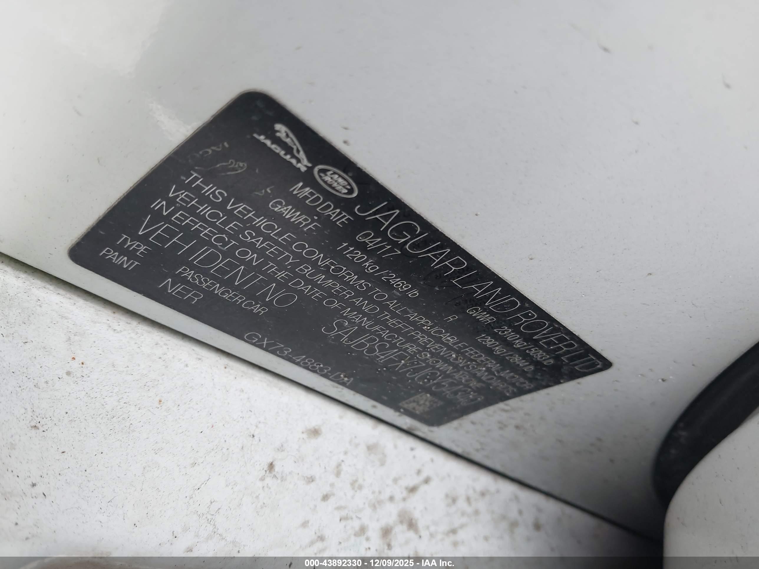 JAGUAR XF image 9