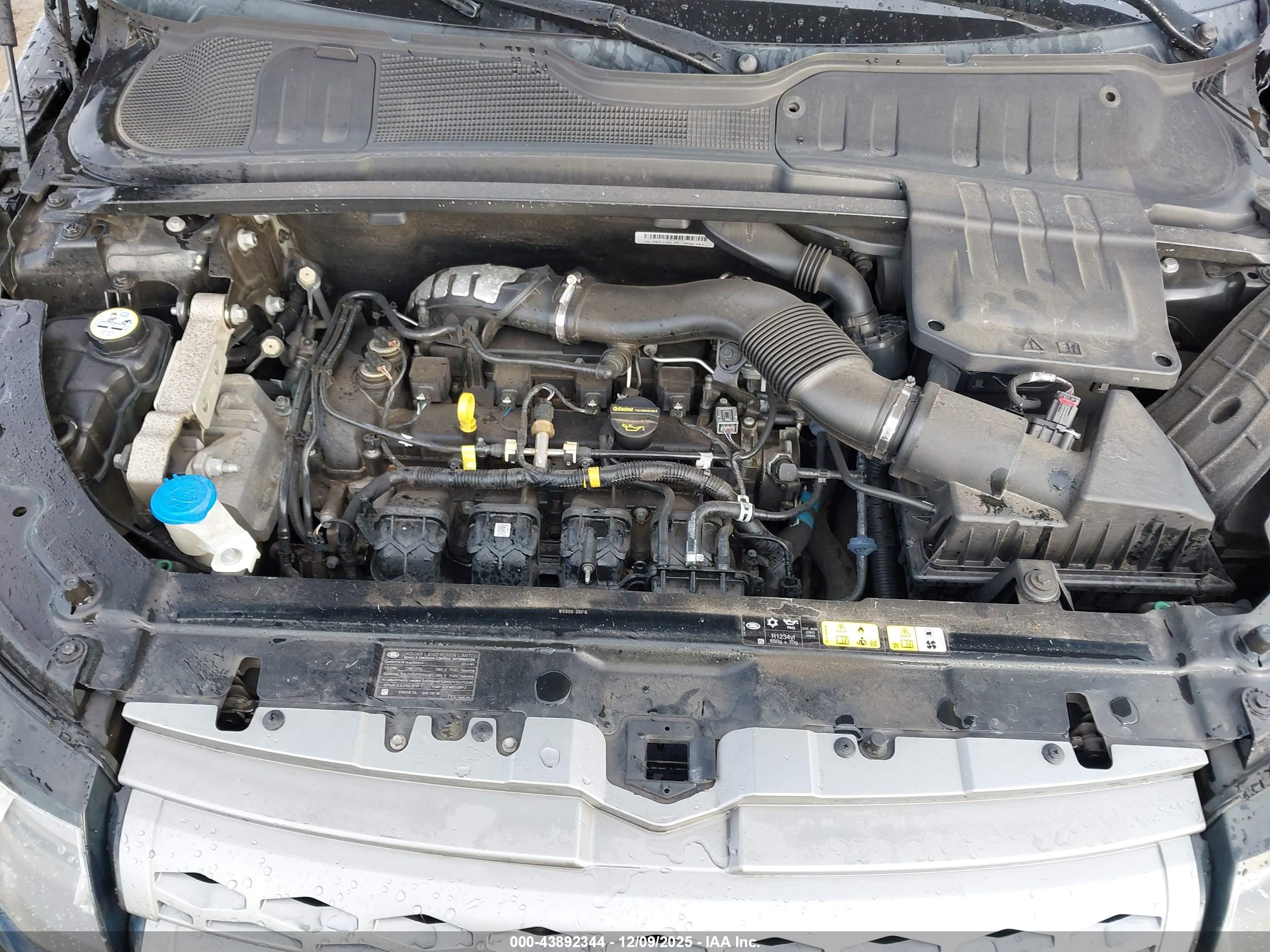 LAND ROVER image 10