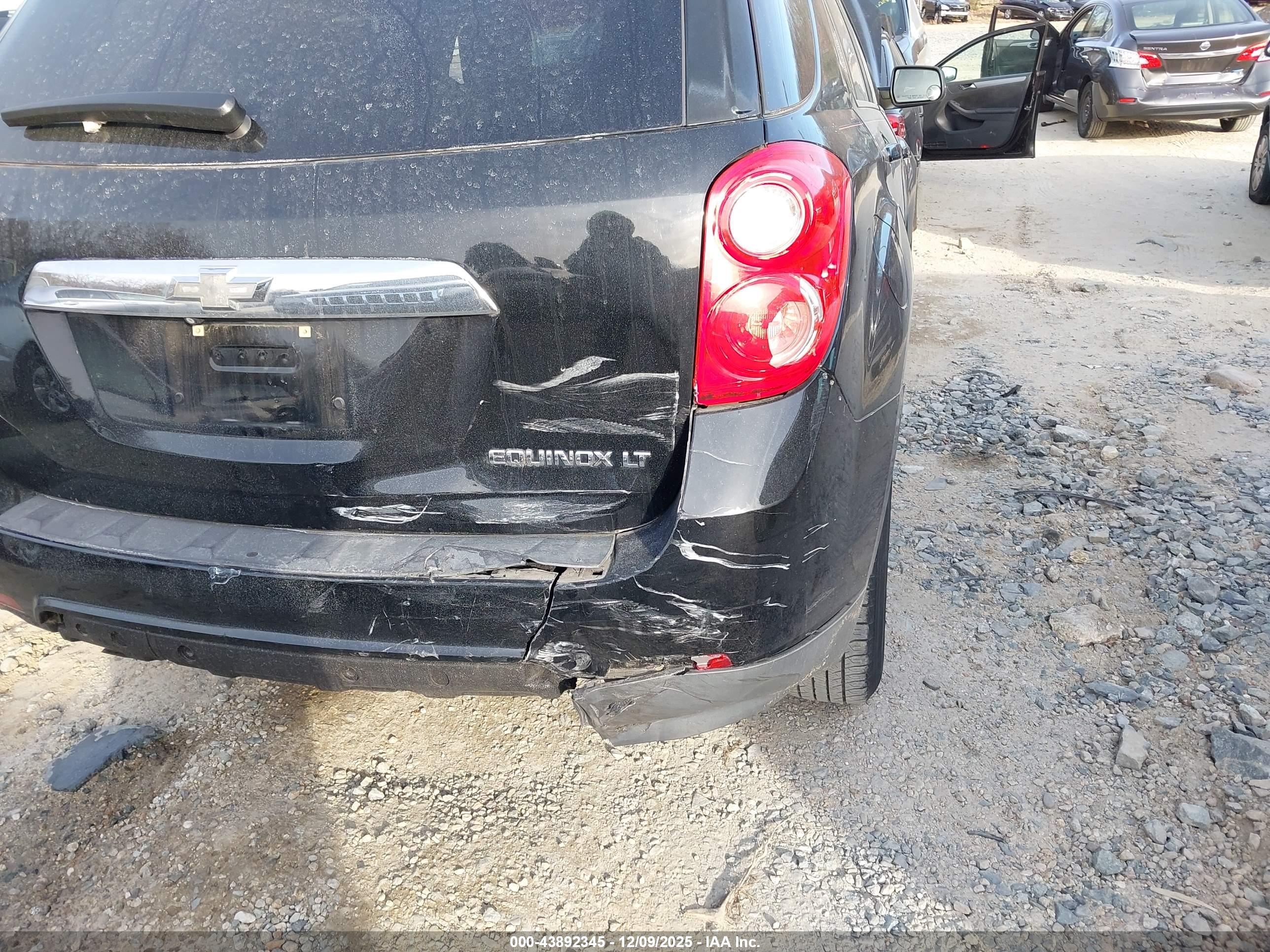 CHEVROLET EQUINOX image 6