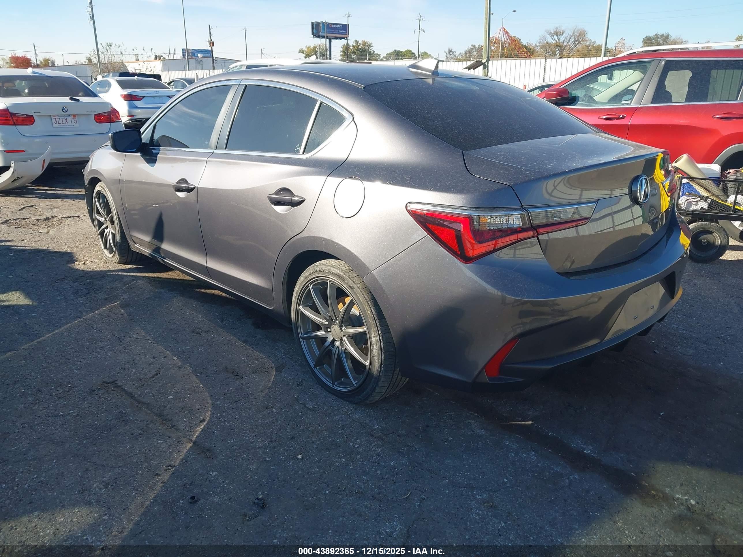 ACURA ILX image 3