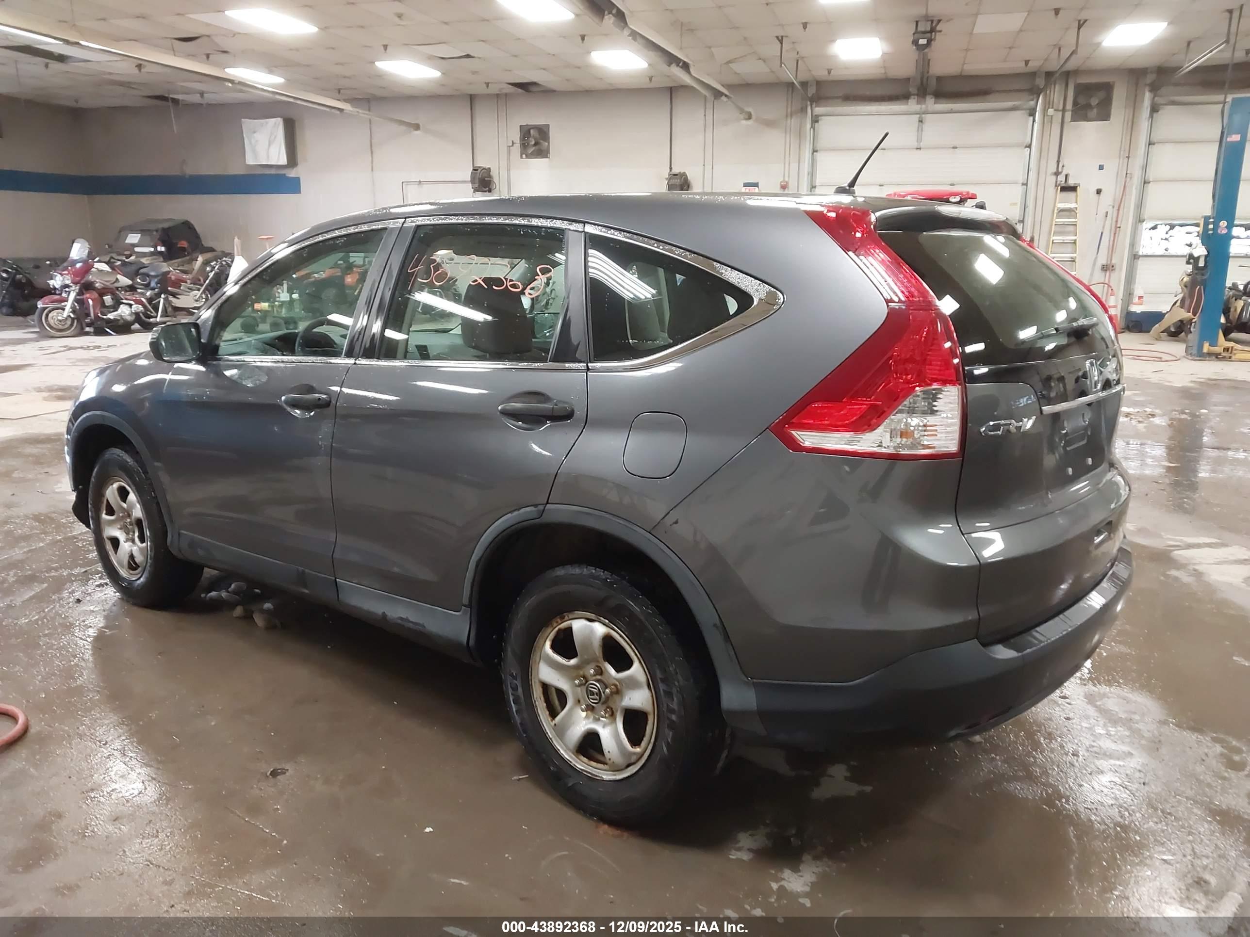 HONDA CR-V image 3