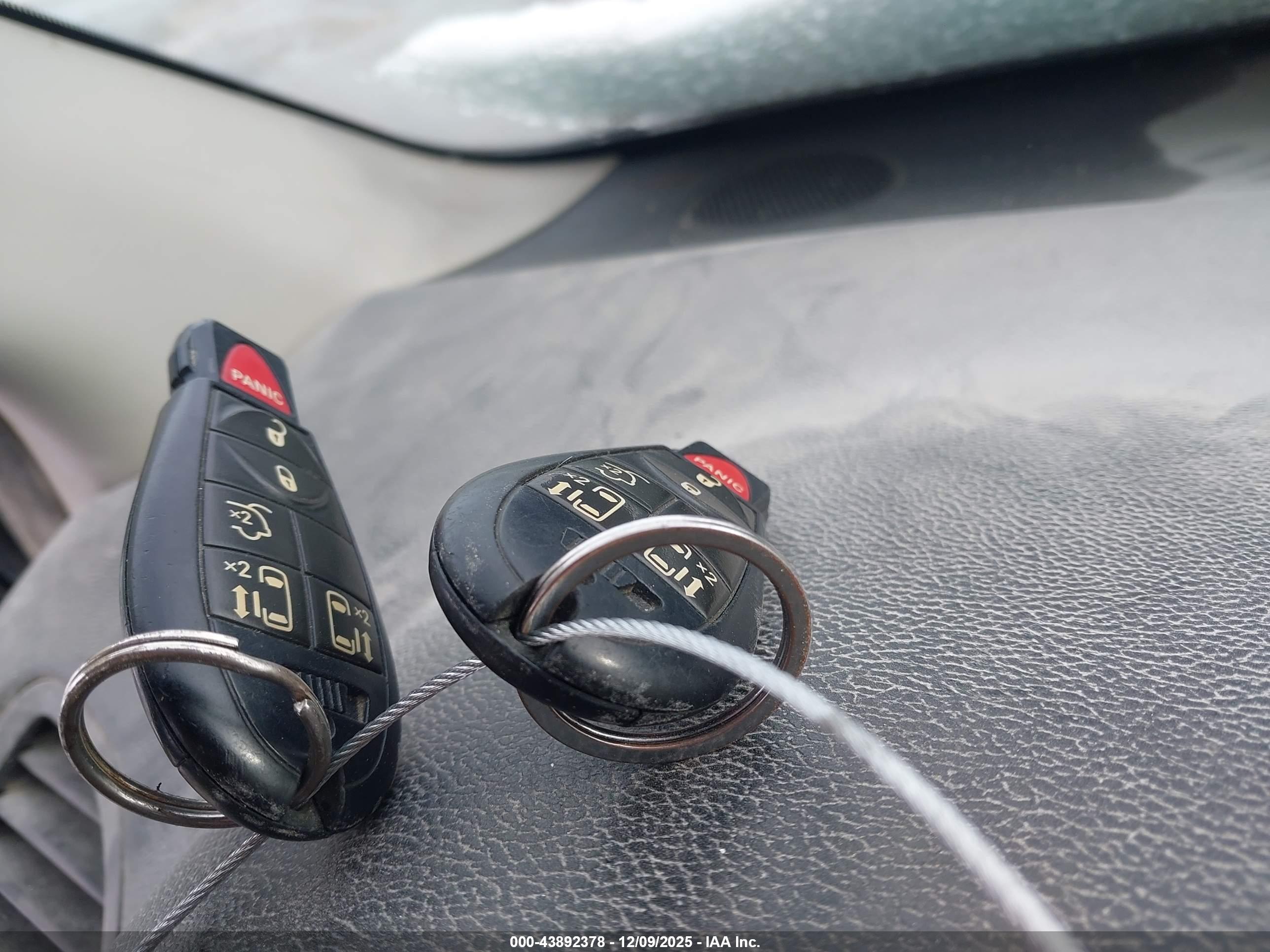 DODGE GRAND image 11