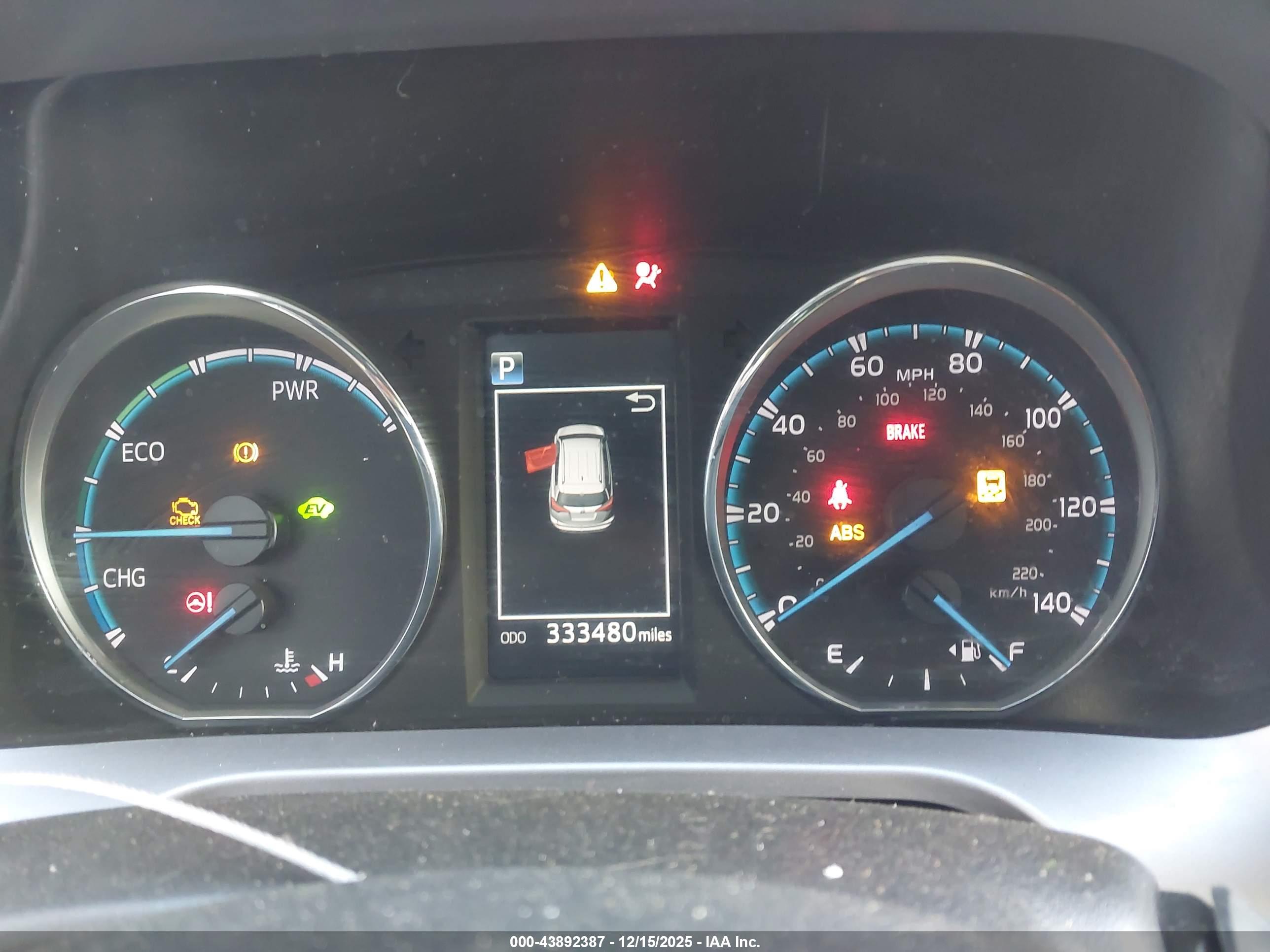 TOYOTA RAV4 image 7