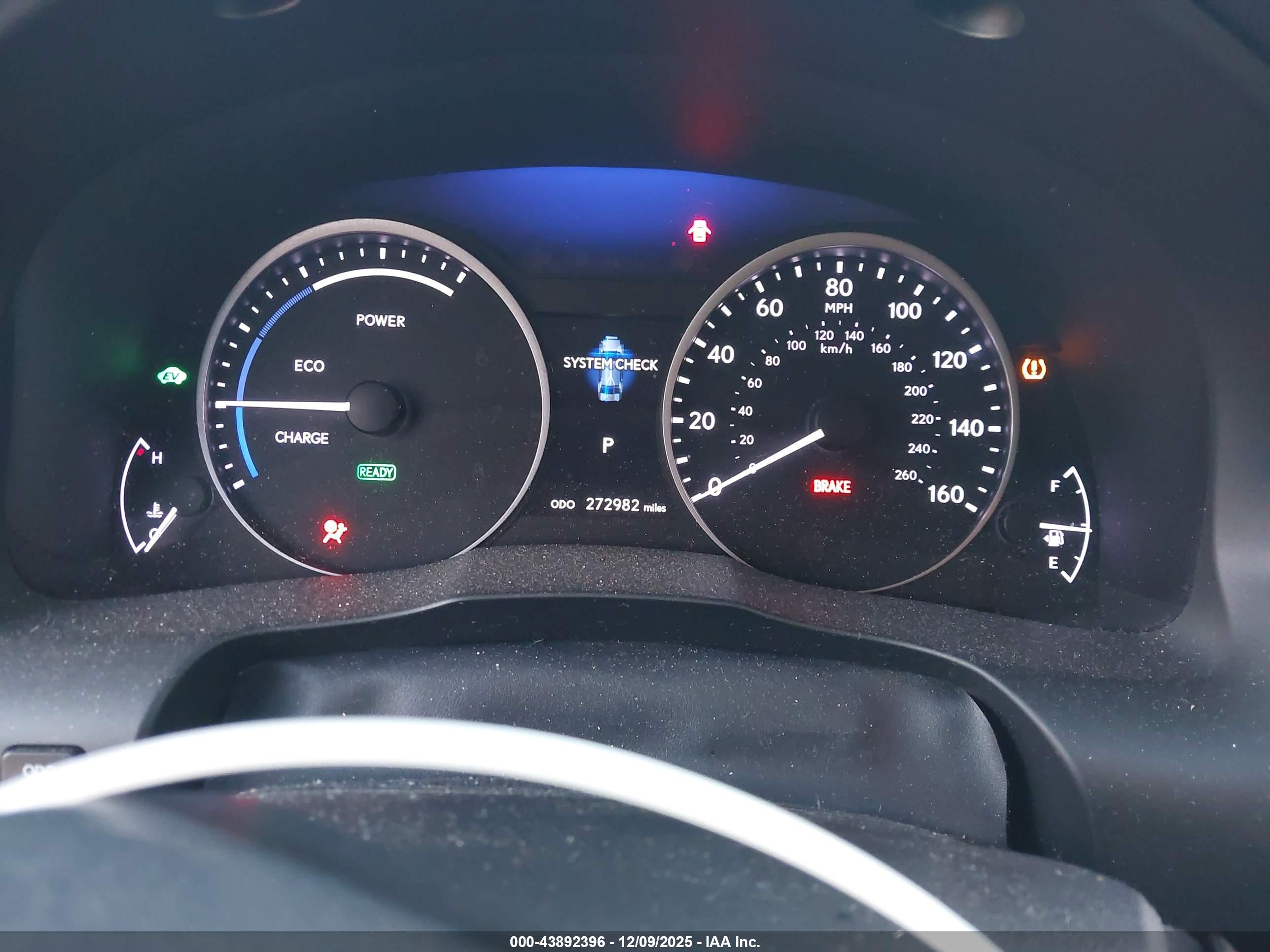 LEXUS ES image 7