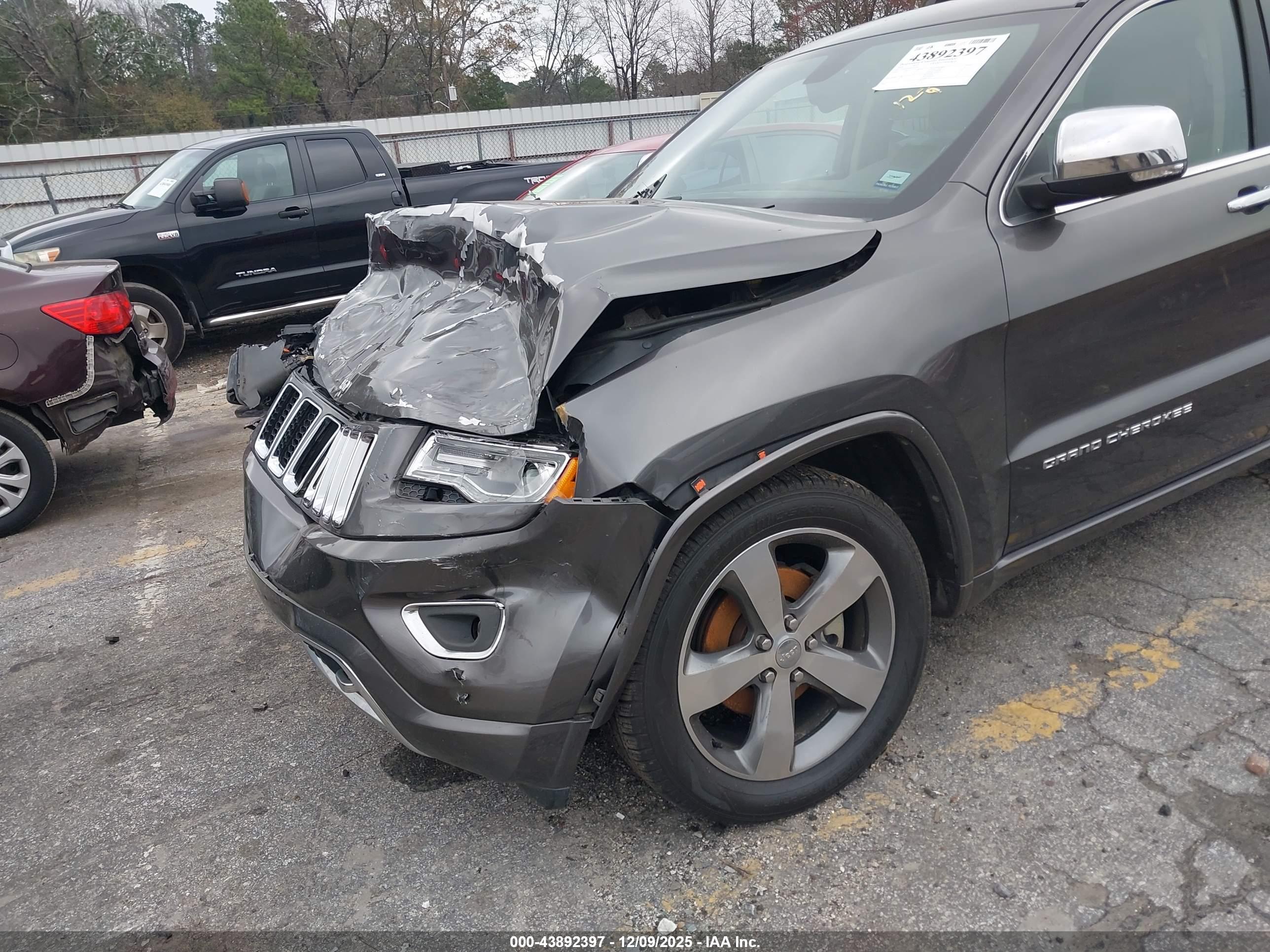 JEEP GRAND image 6