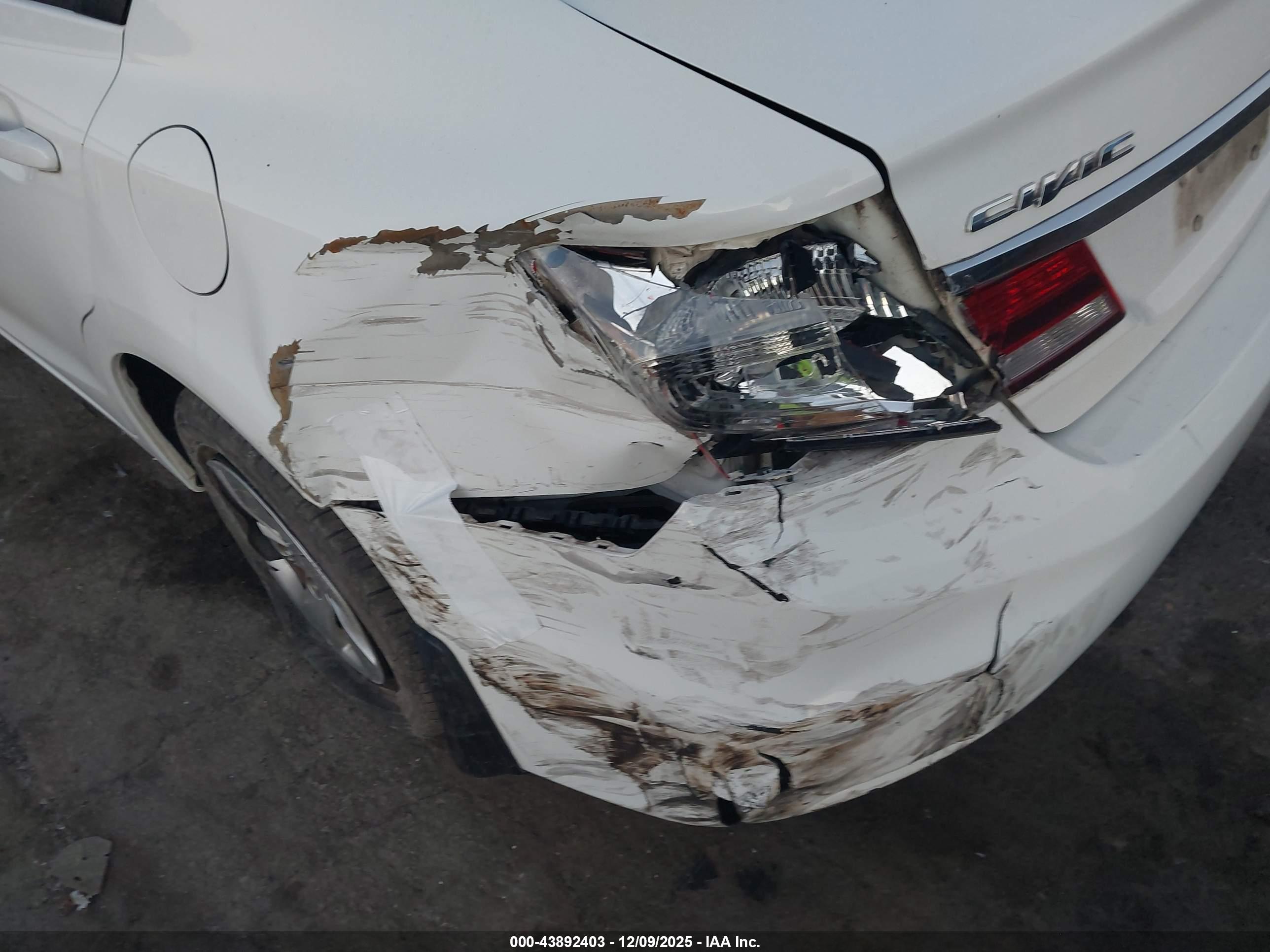 HONDA CIVIC image 6