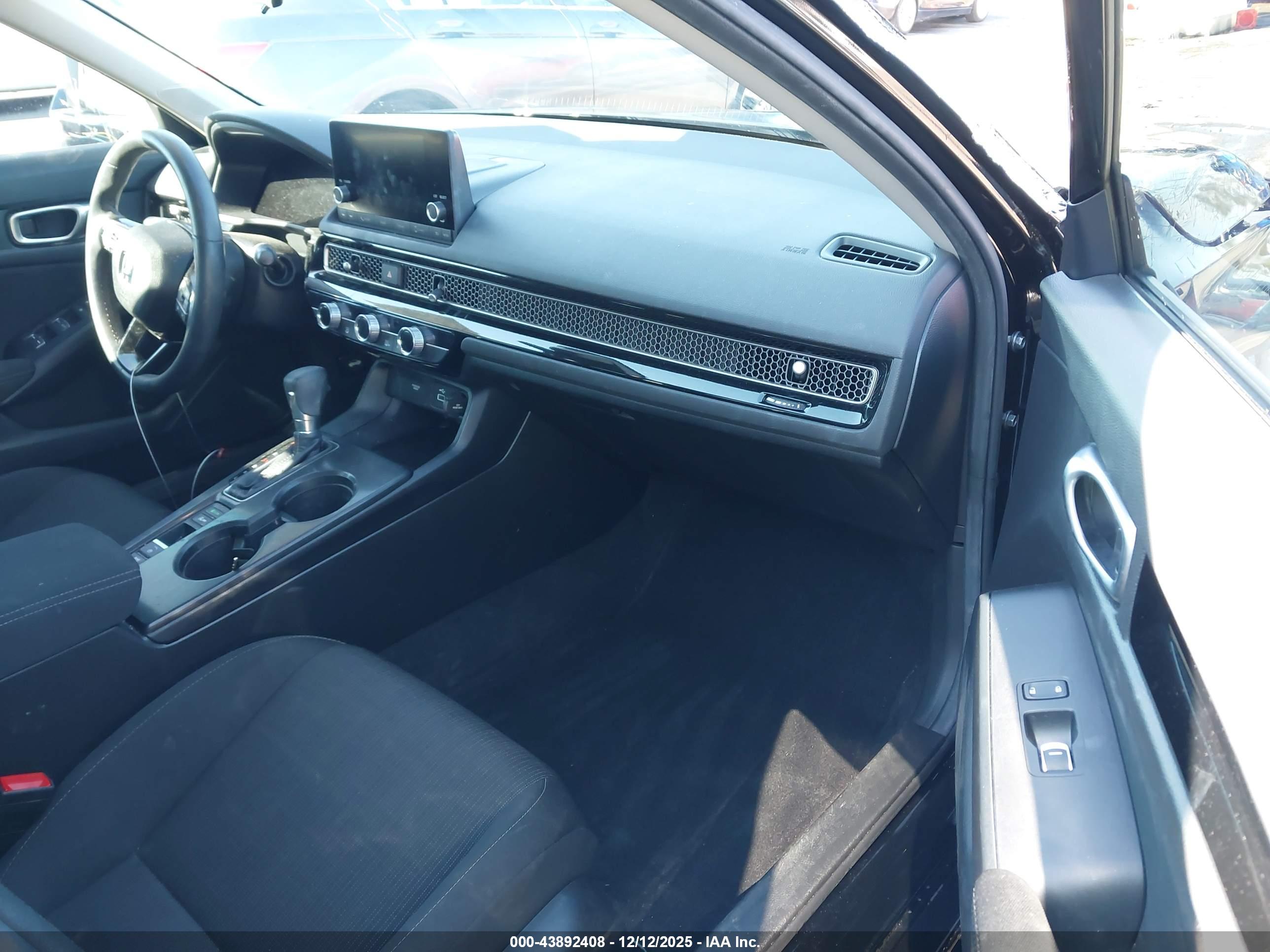 HONDA CIVIC image 5