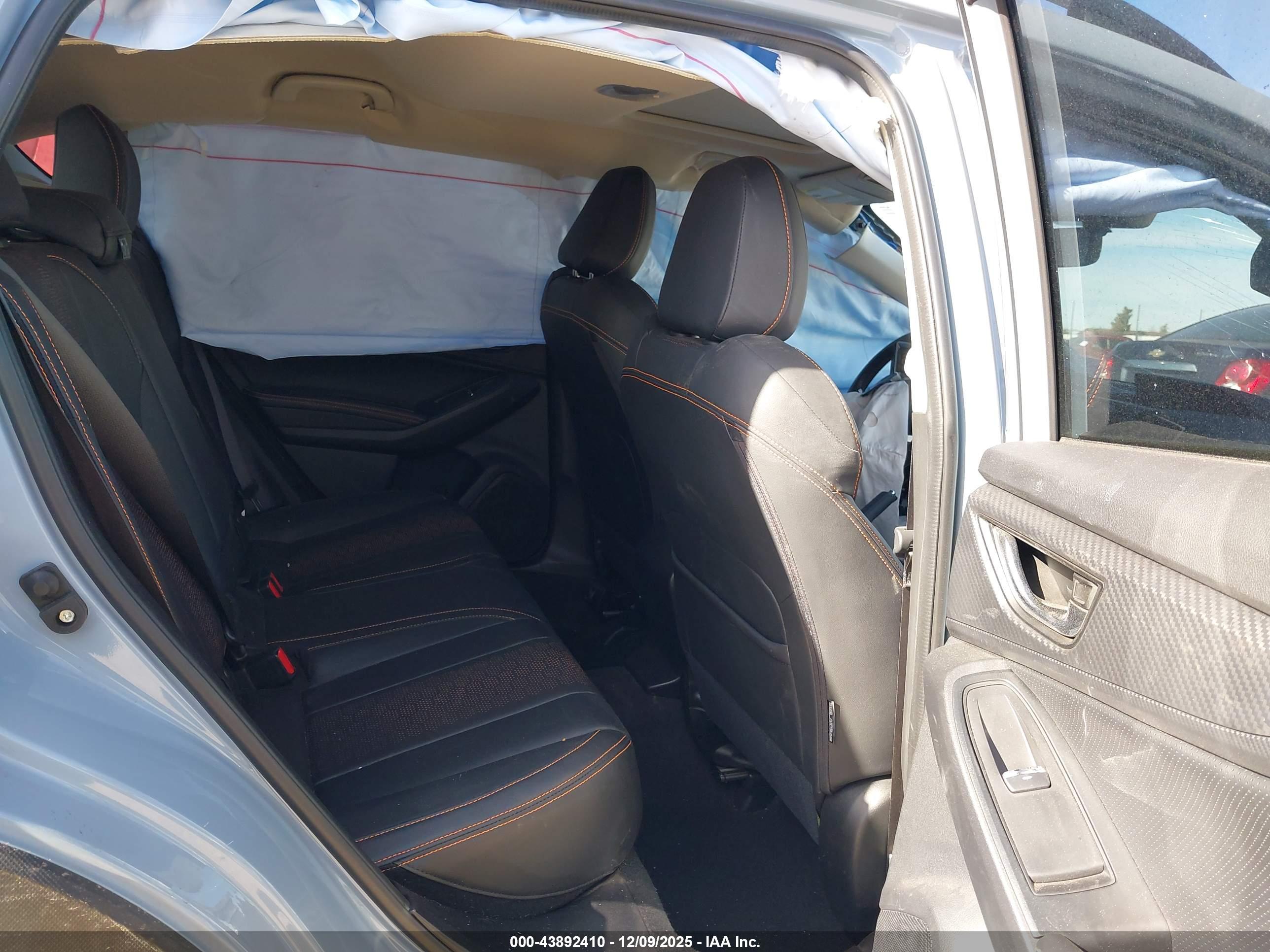 SUBARU CROSSTREK image 8