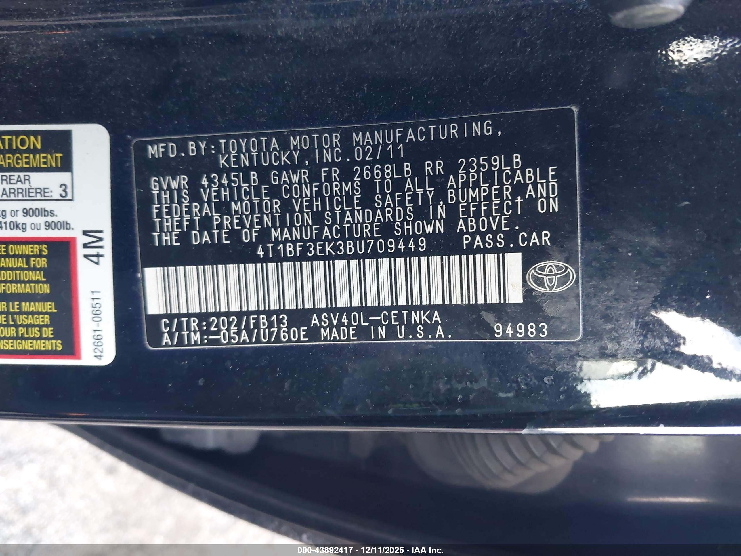 TOYOTA CAMRY image 9