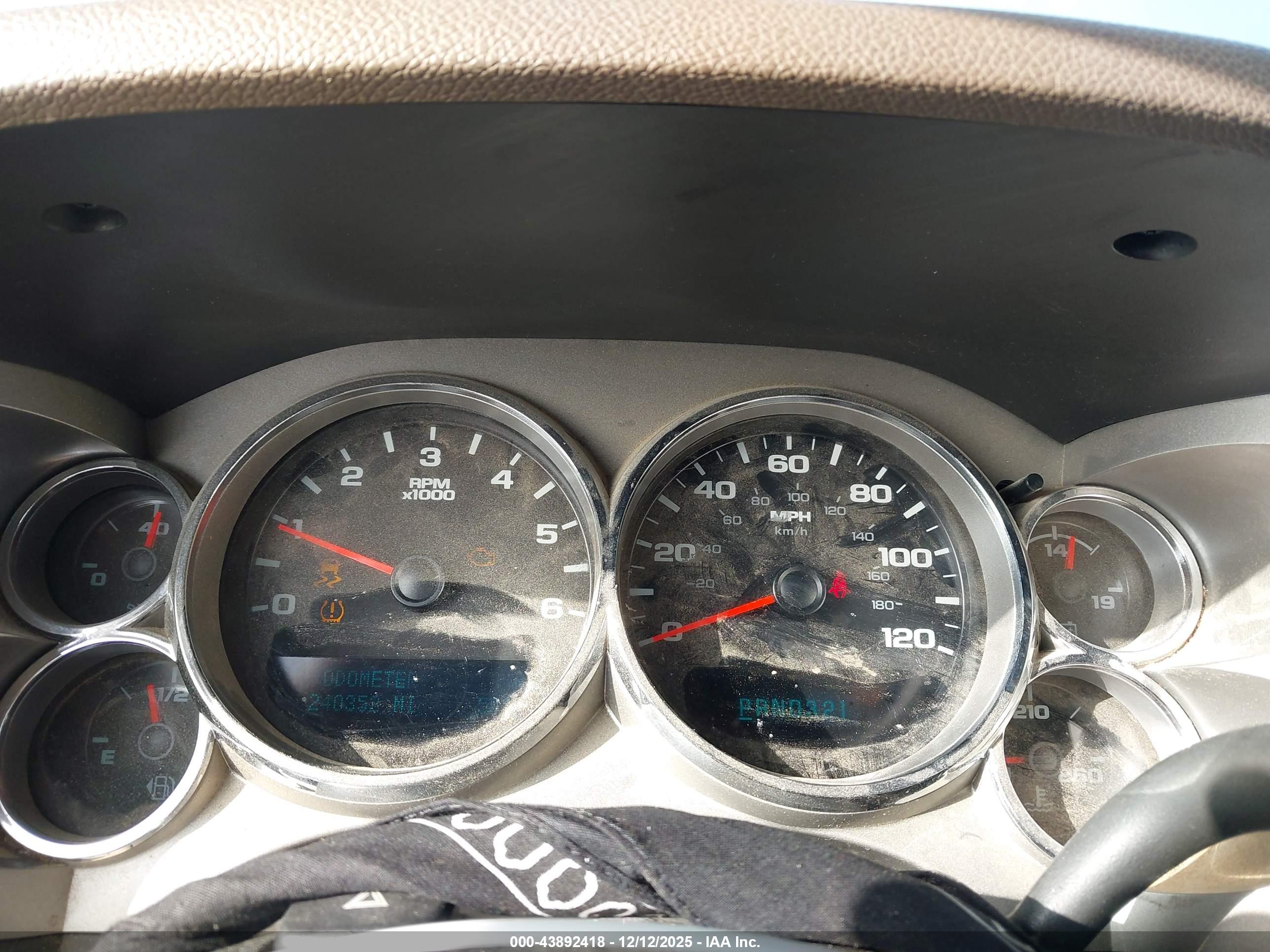 GMC SIERRA image 7