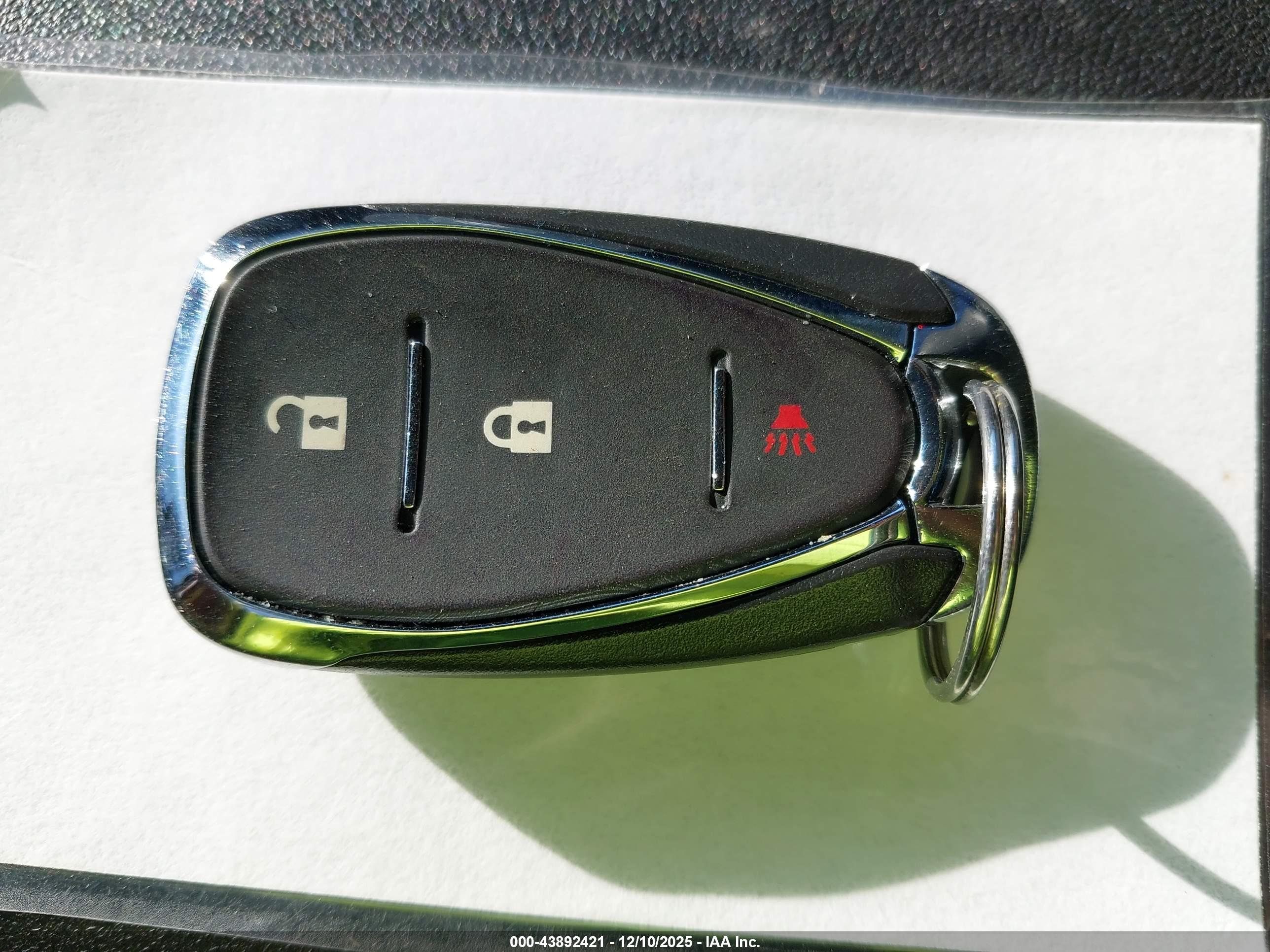 CHEVROLET EQUINOX image 11