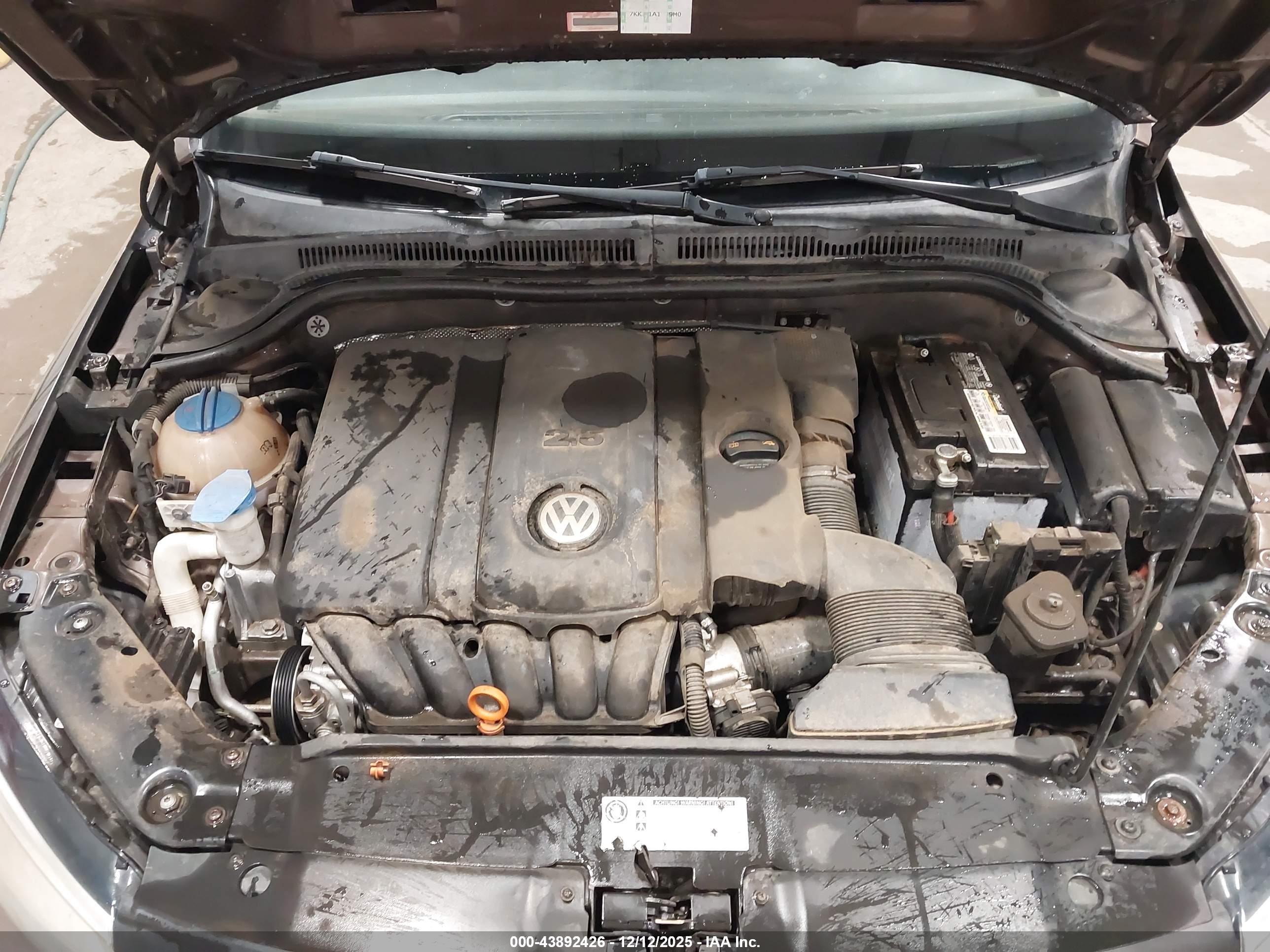 VOLKSWAGEN JETTA image 10