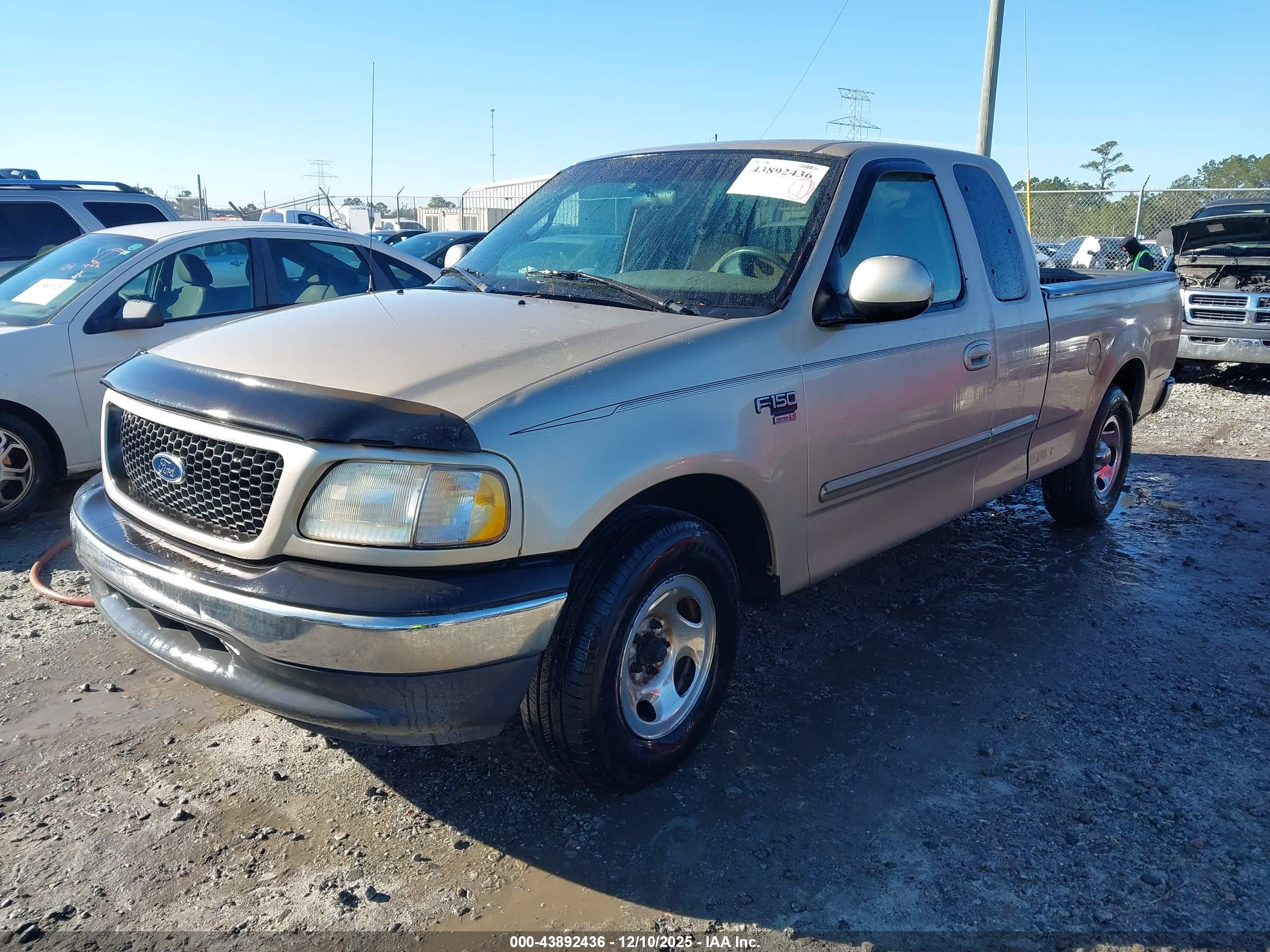 FORD F-150 image 2