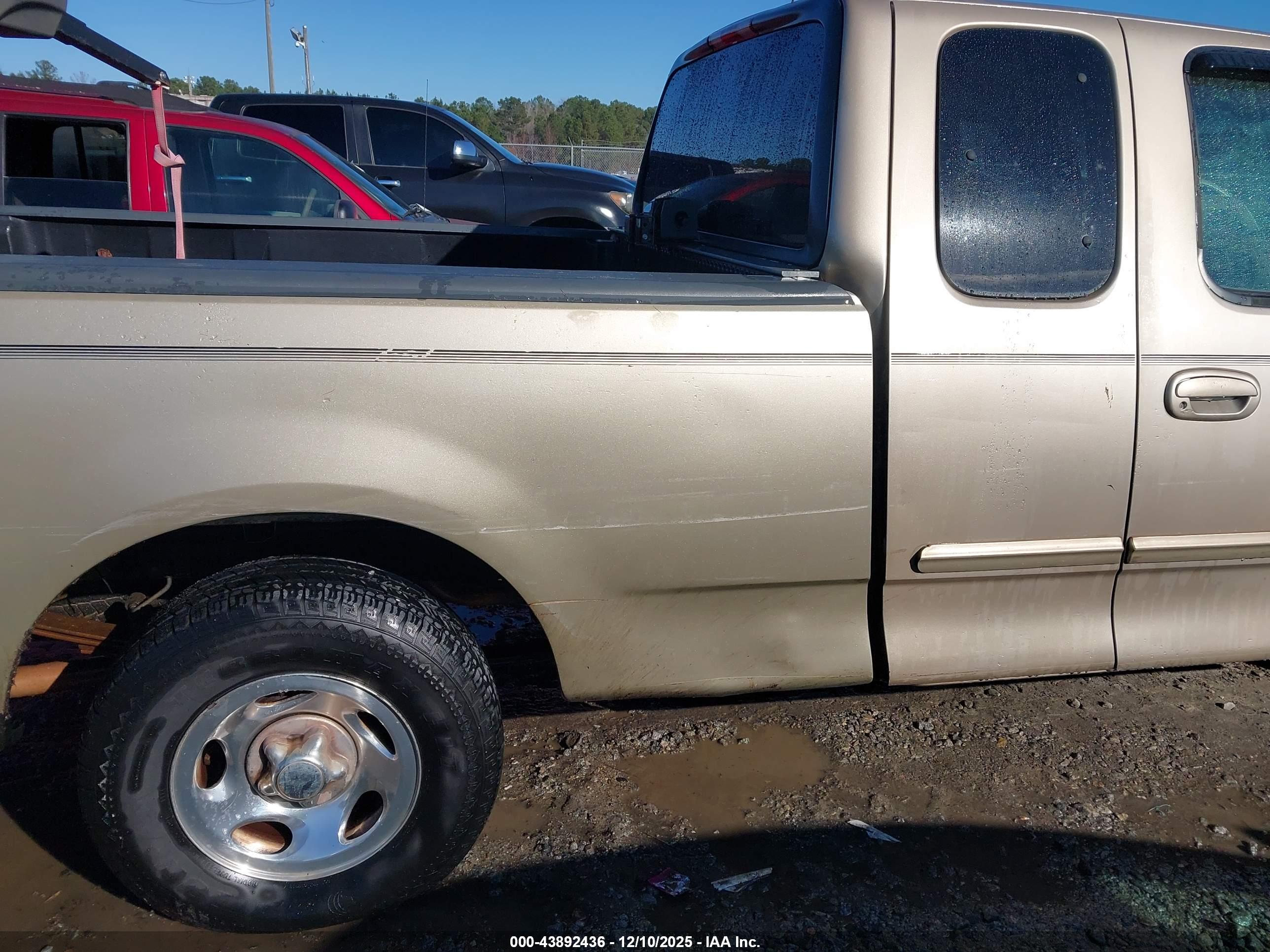 FORD F-150 image 6