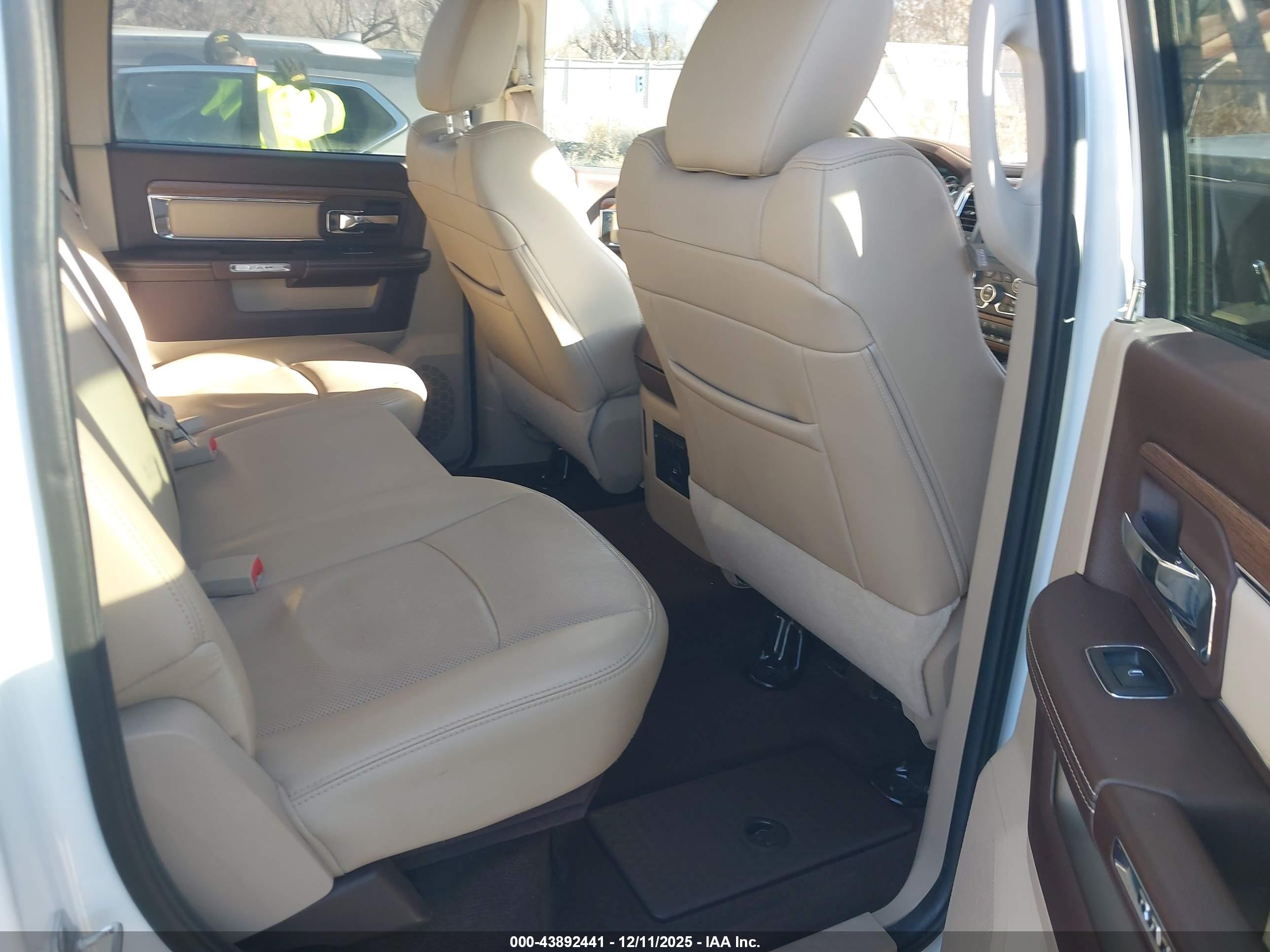 RAM 1500 image 8