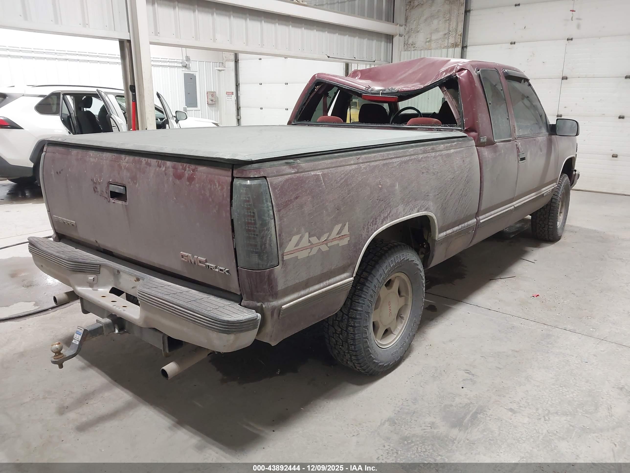 GMC SIERRA image 4