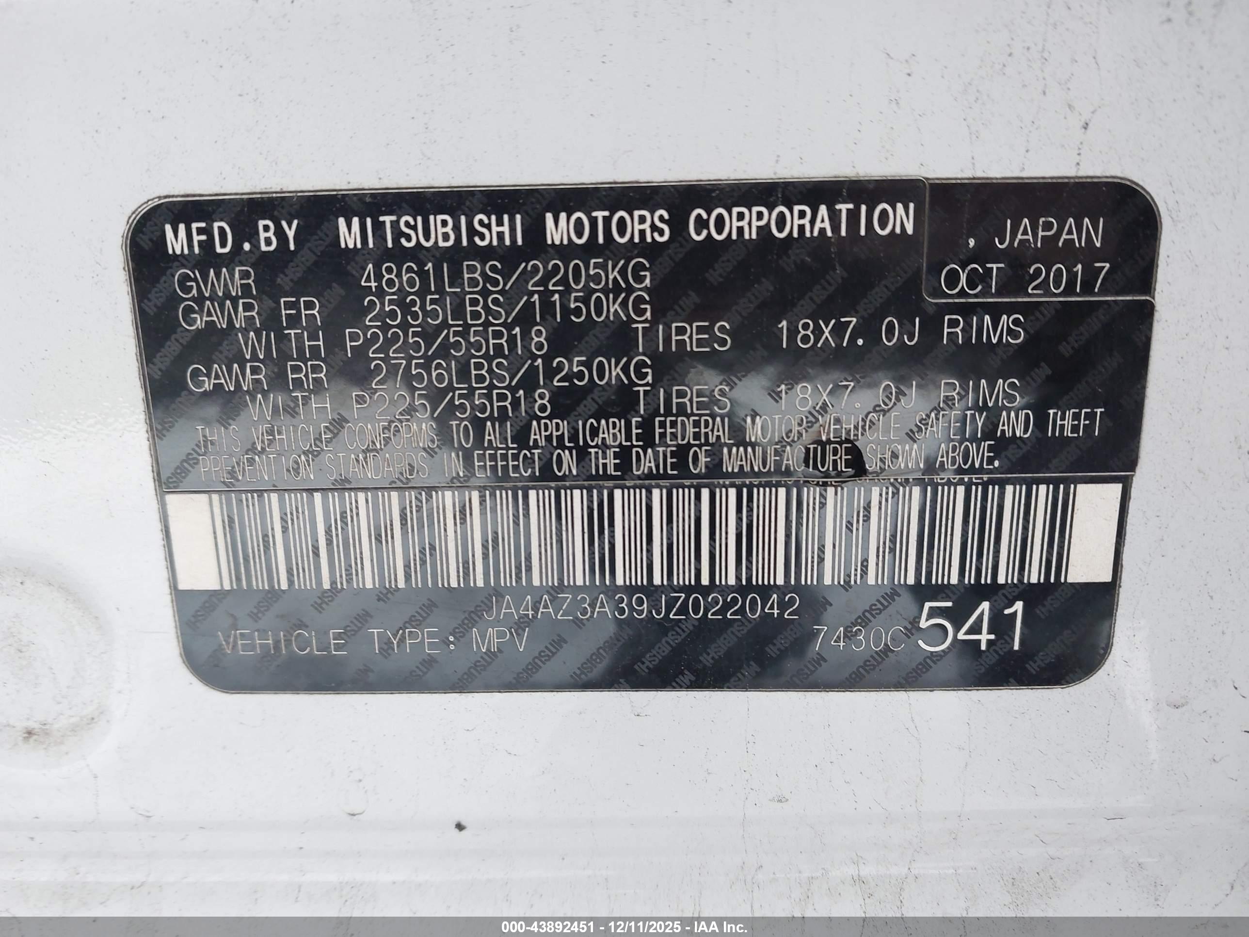 MITSUBISHI OUTLANDER image 9