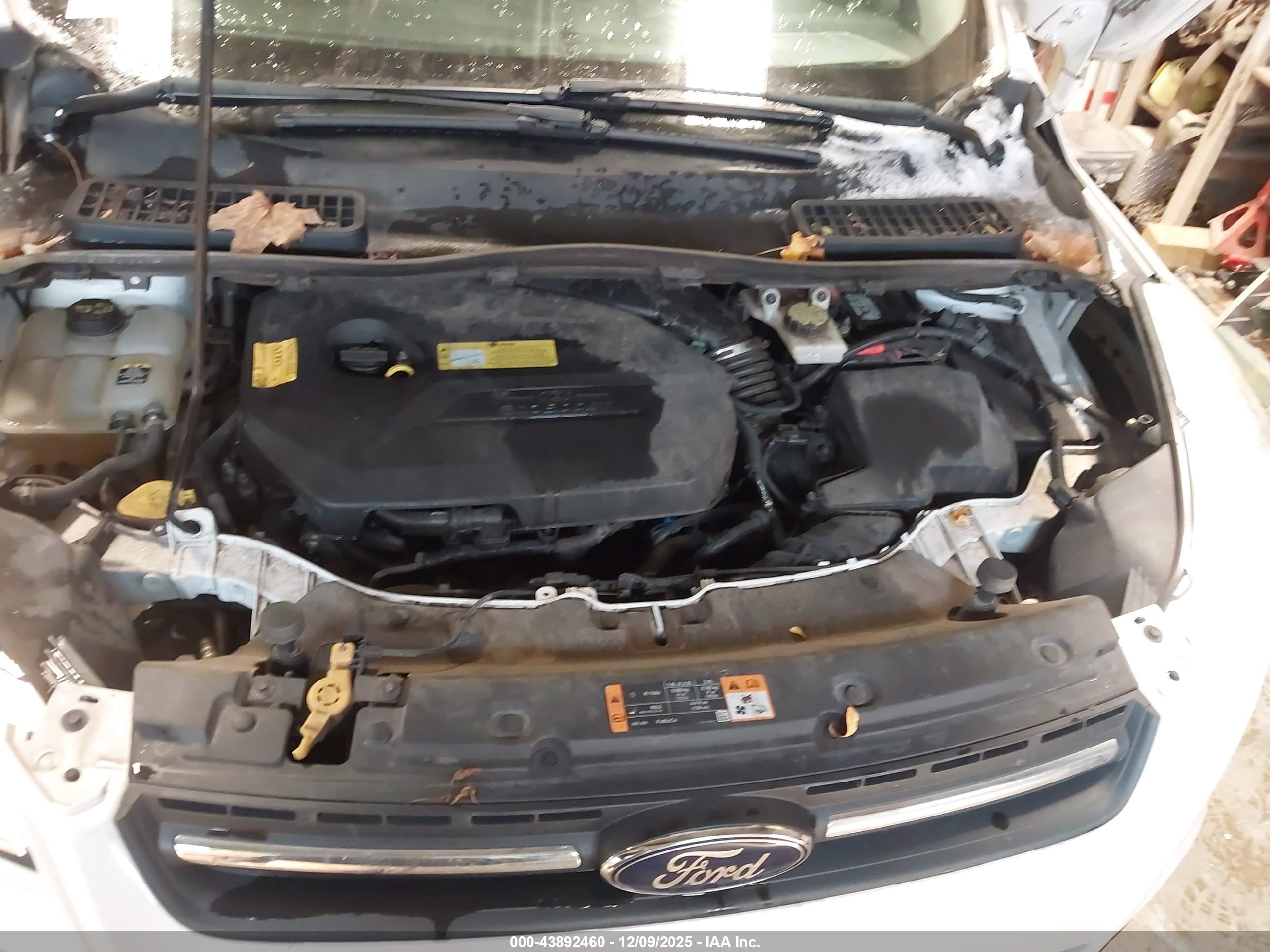FORD ESCAPE image 10