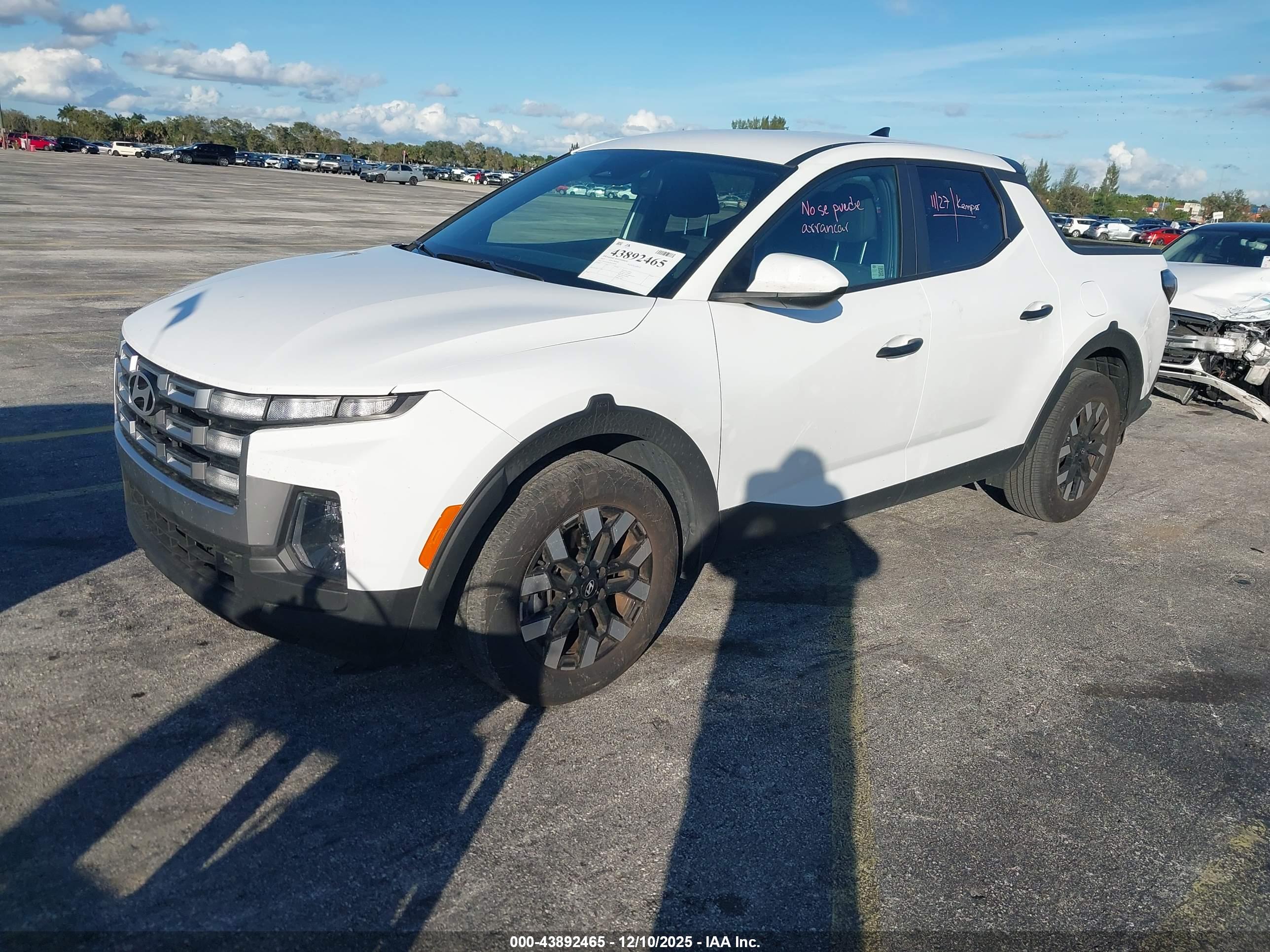 HYUNDAI SANTA image 2
