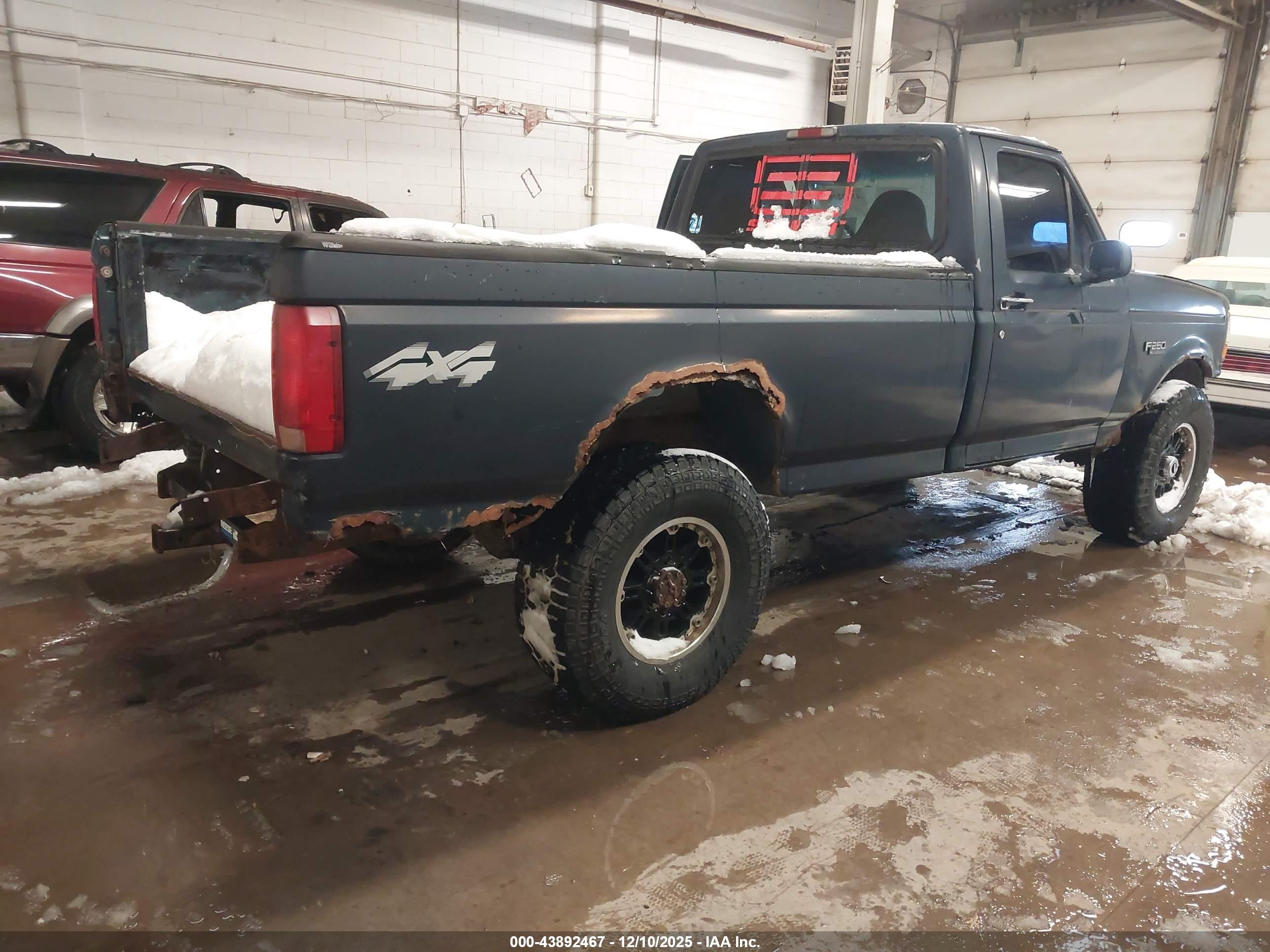 FORD F250 image 4