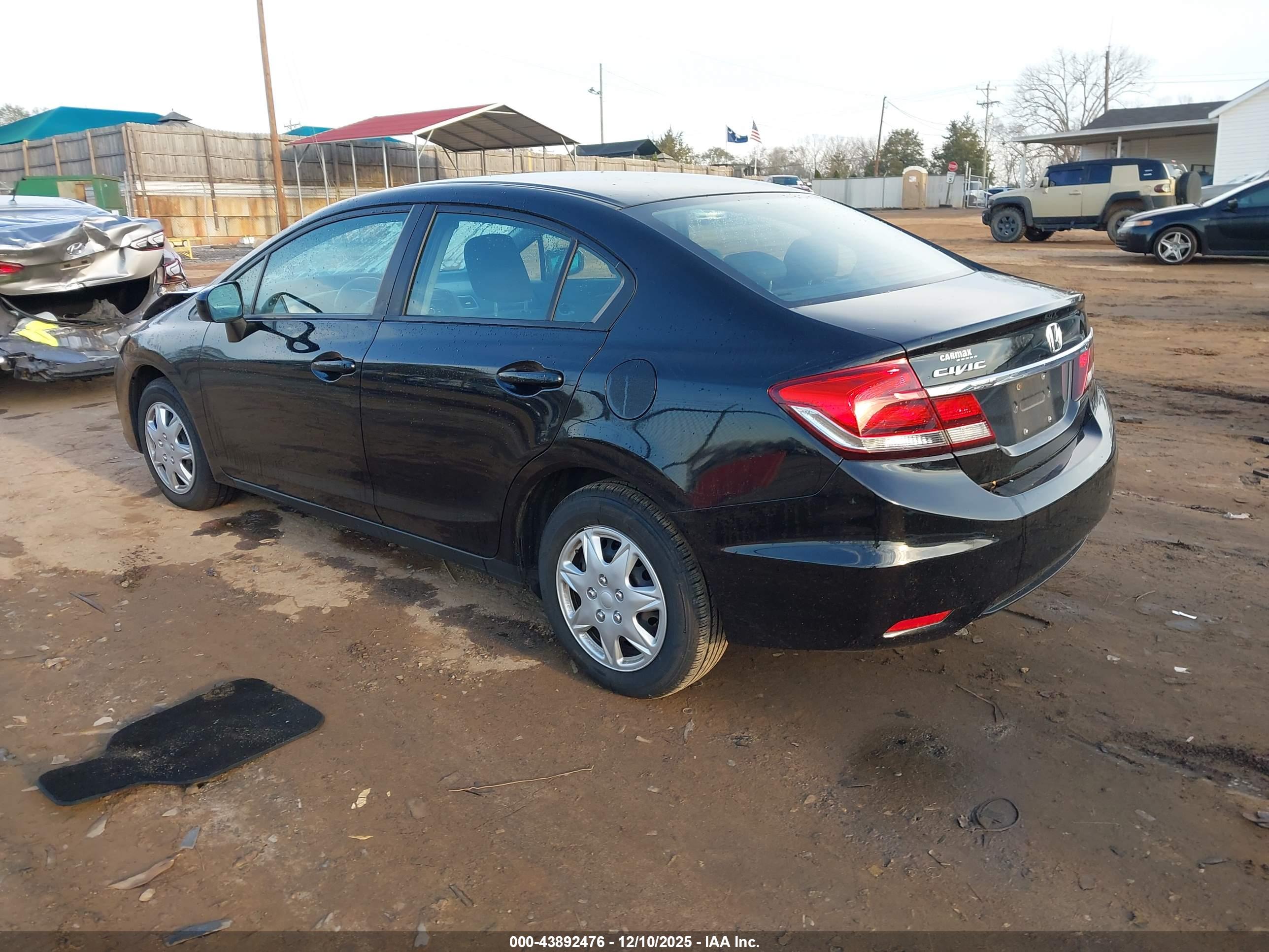 HONDA CIVIC image 3