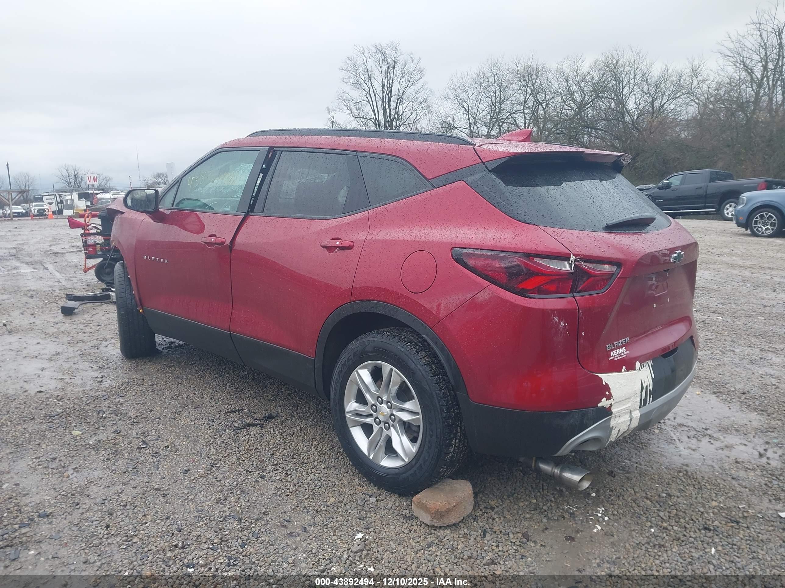 CHEVROLET BLAZER image 3