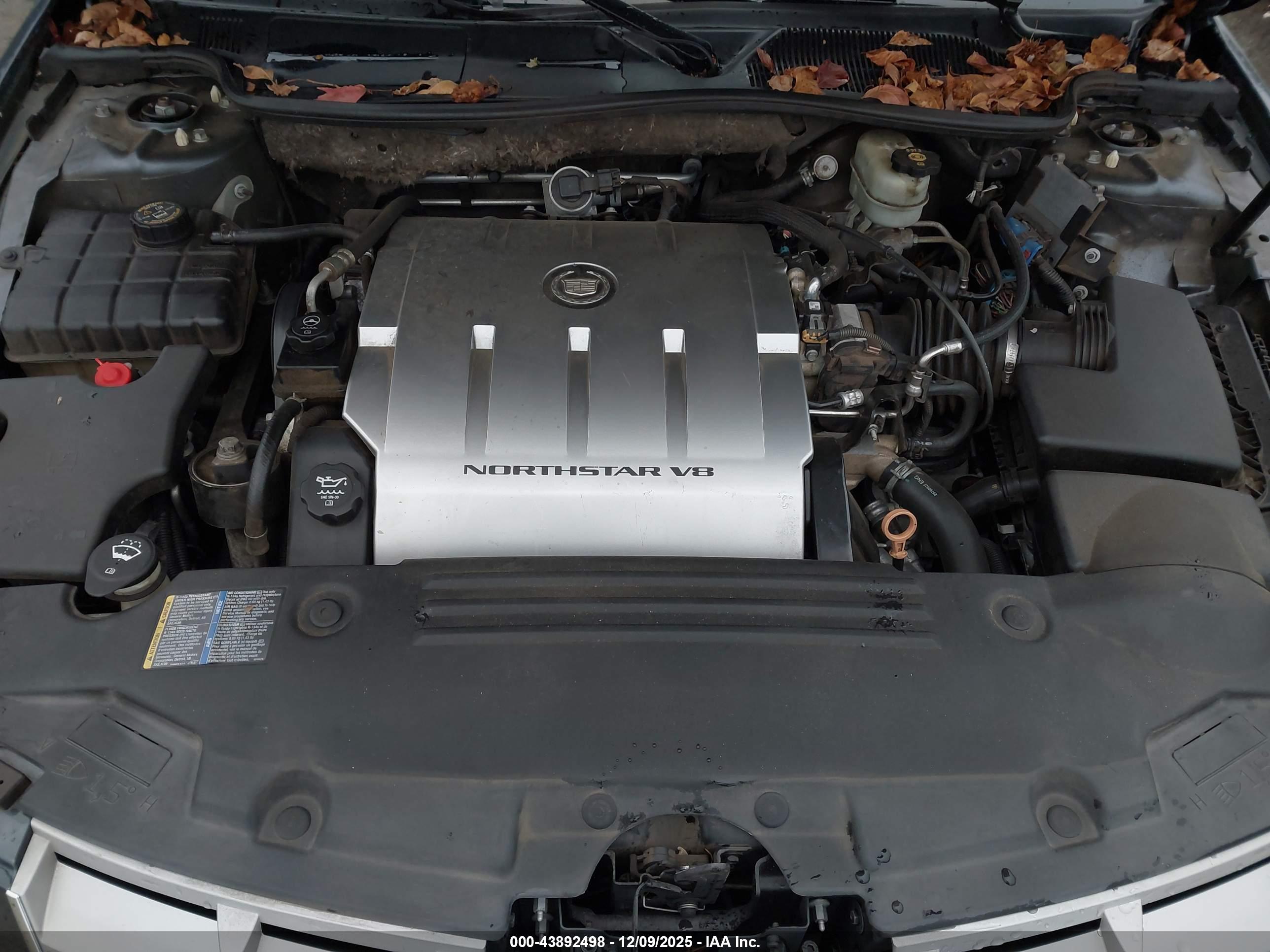 CADILLAC DTS image 10