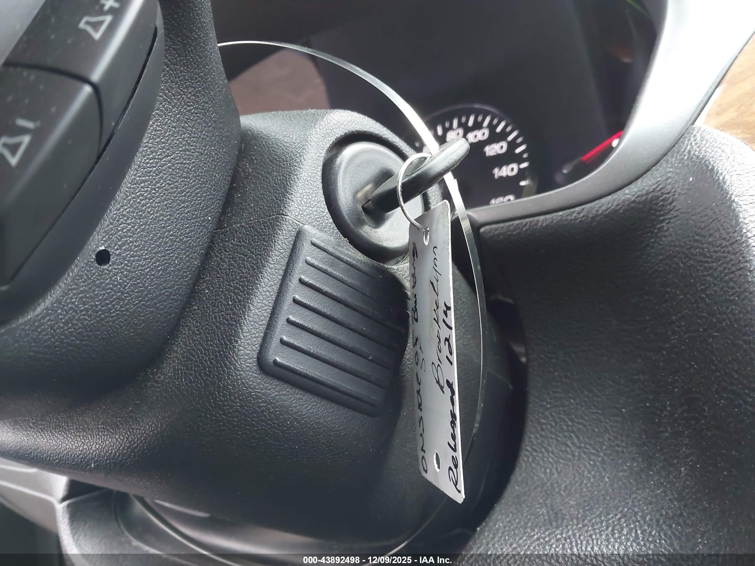CADILLAC DTS image 11