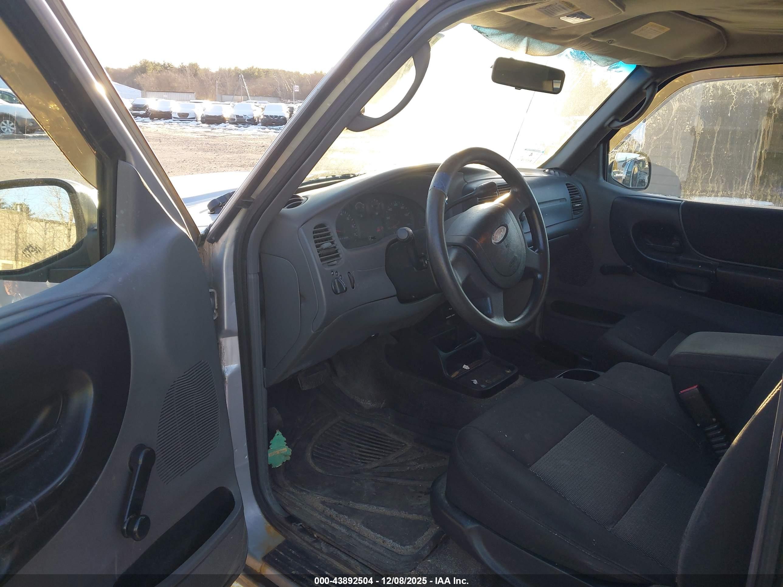 FORD RANGER image 5