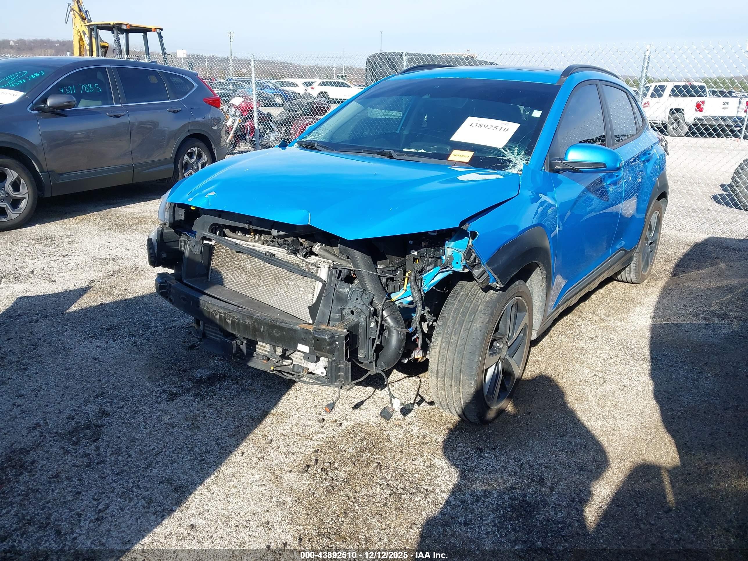 HYUNDAI KONA image 2