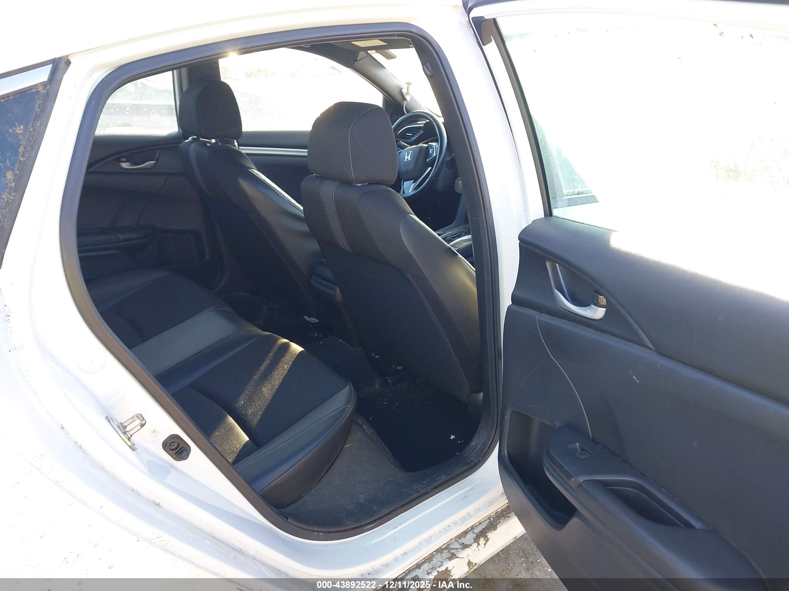 HONDA CIVIC image 8