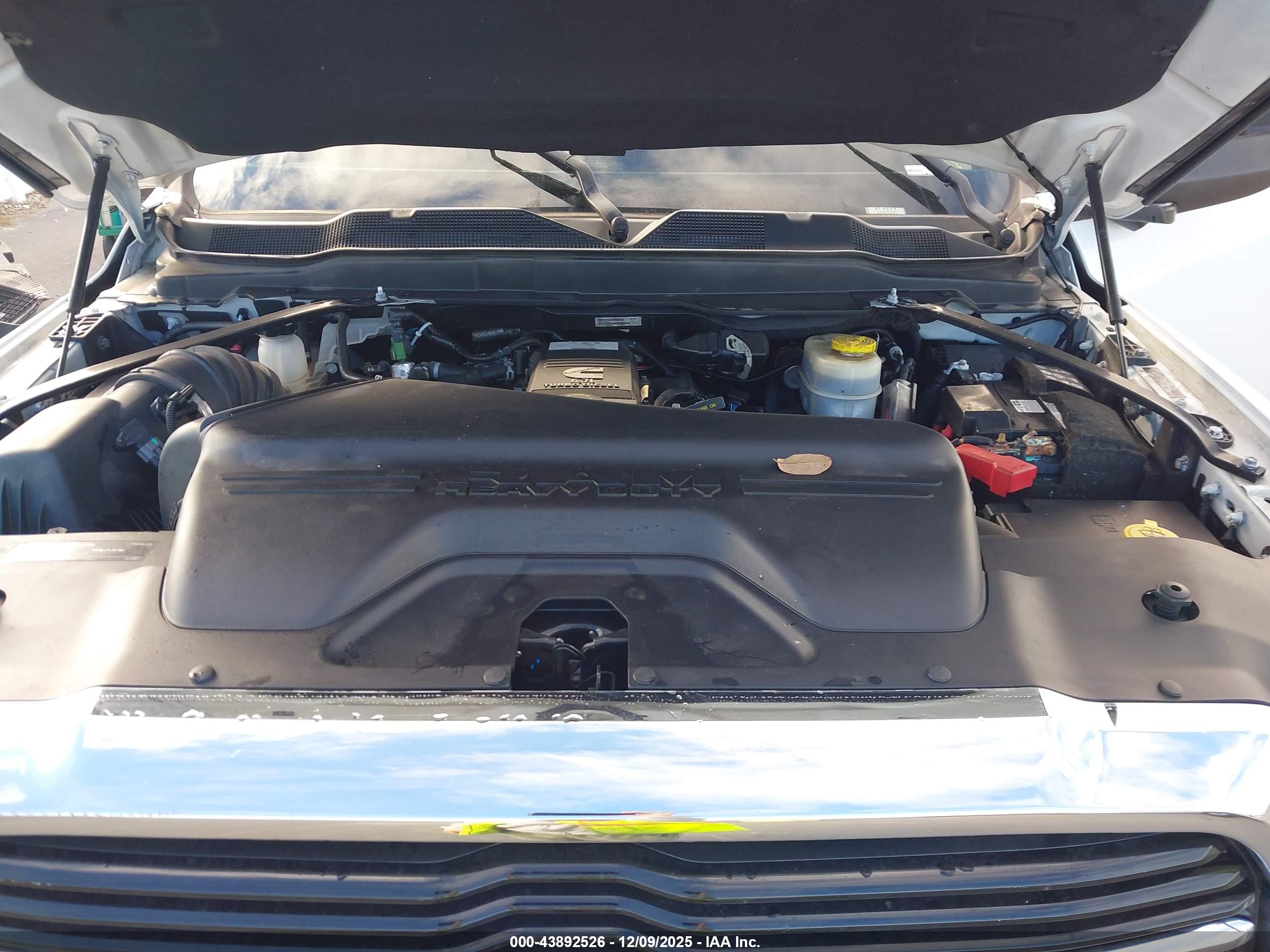 RAM 2500 image 10